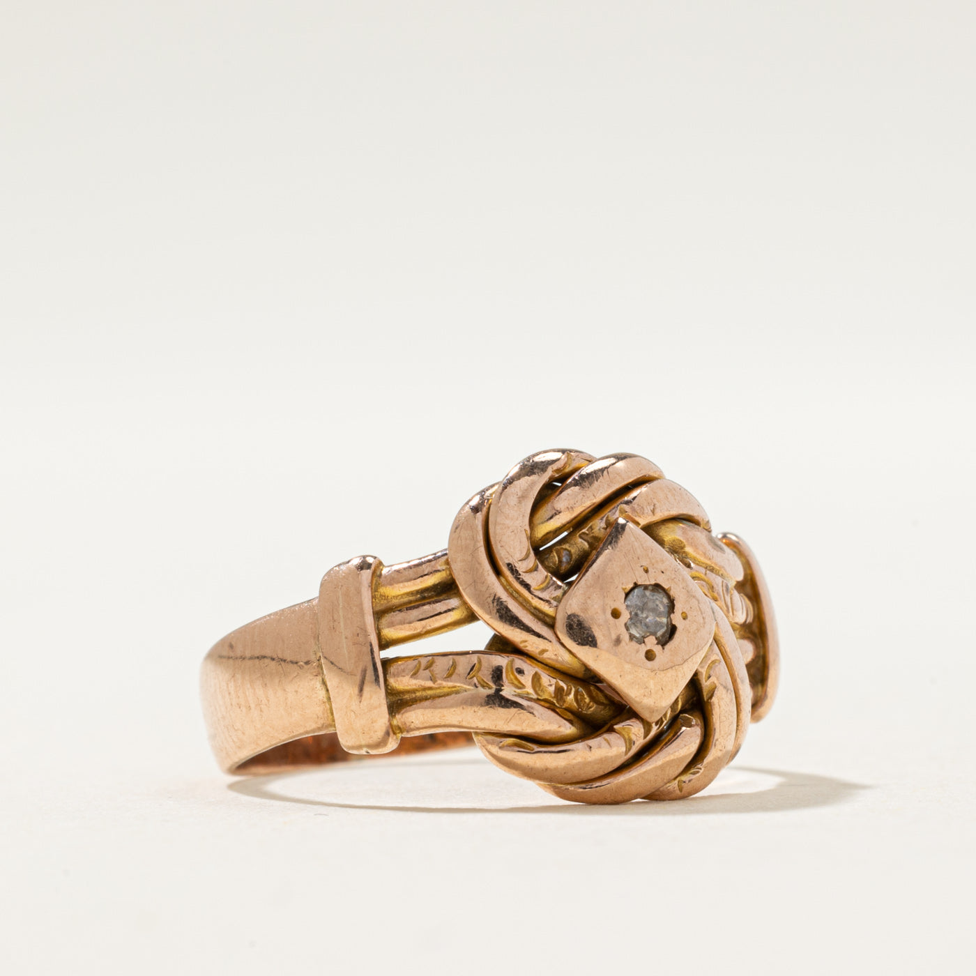 United Kingdom Single Stone Diamond Ring | 0.015ct | SZ 6.75