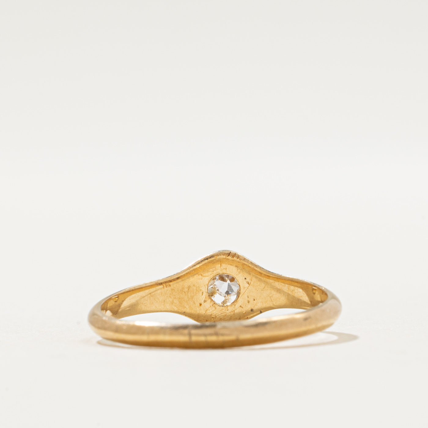 Belcher Set Diamond Ring | 0.06ct | SZ 6.25