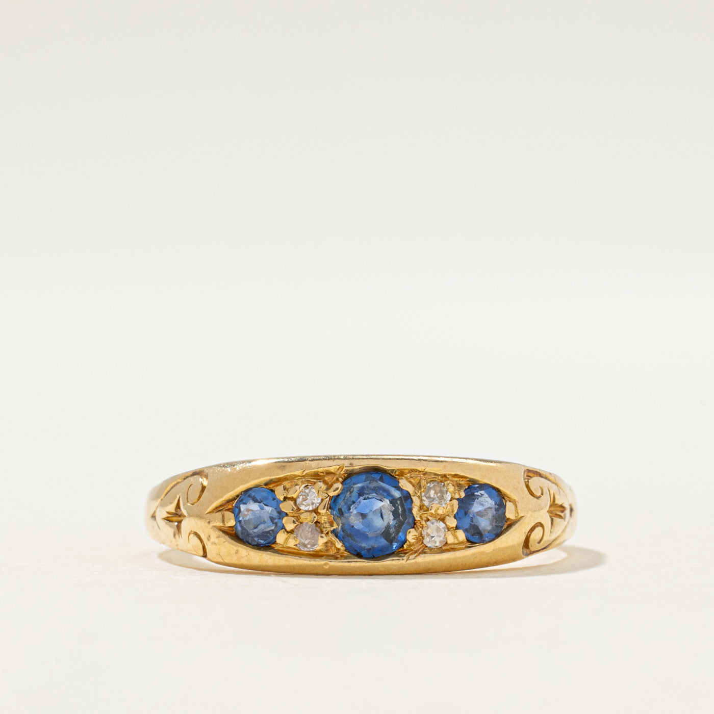 18k Diamond & Sapphire Ring | 0.03ctw | 0.40ctw | SZ 9