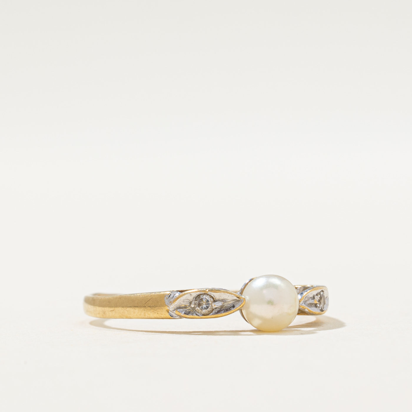 Pearl and Diamond Ring | SZ 6.25