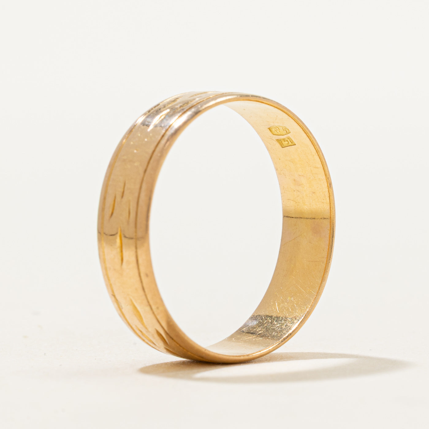 Vintage Italian 18k Yellow Gold Band | 5.55mm | SZ 7.25