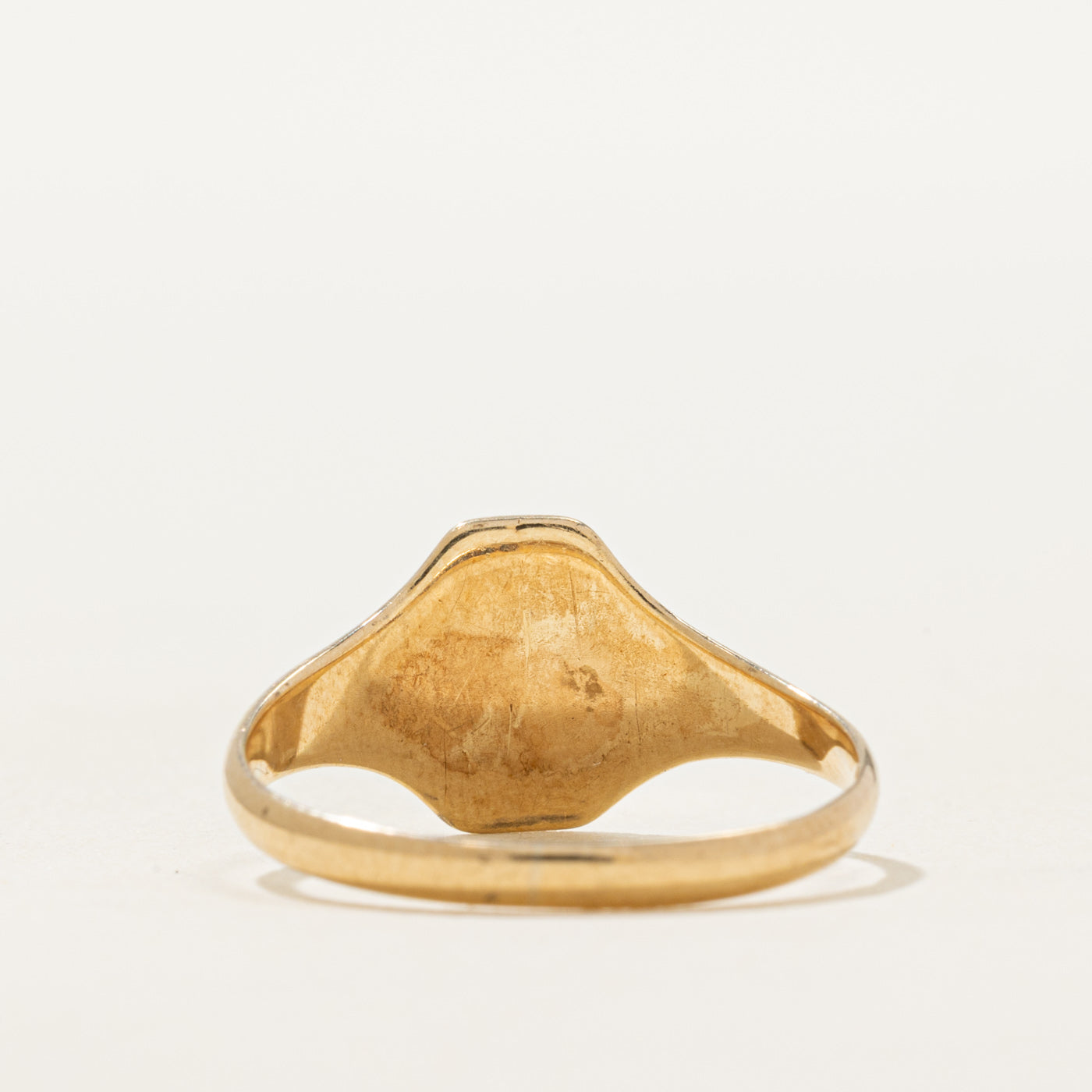 1944 Chester 9k Yellow Gold Signet Ring | SZ 6.25