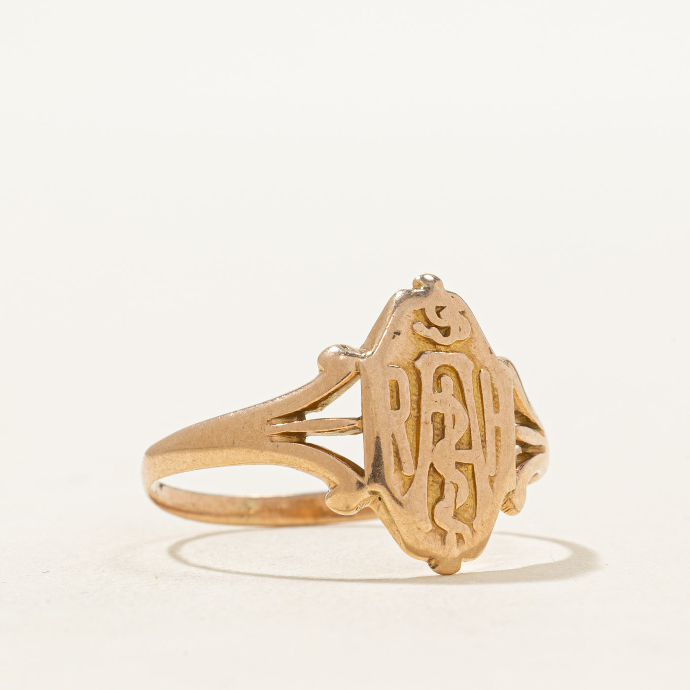 10k Yellow Gold Signet Ring | SZ 8.25
