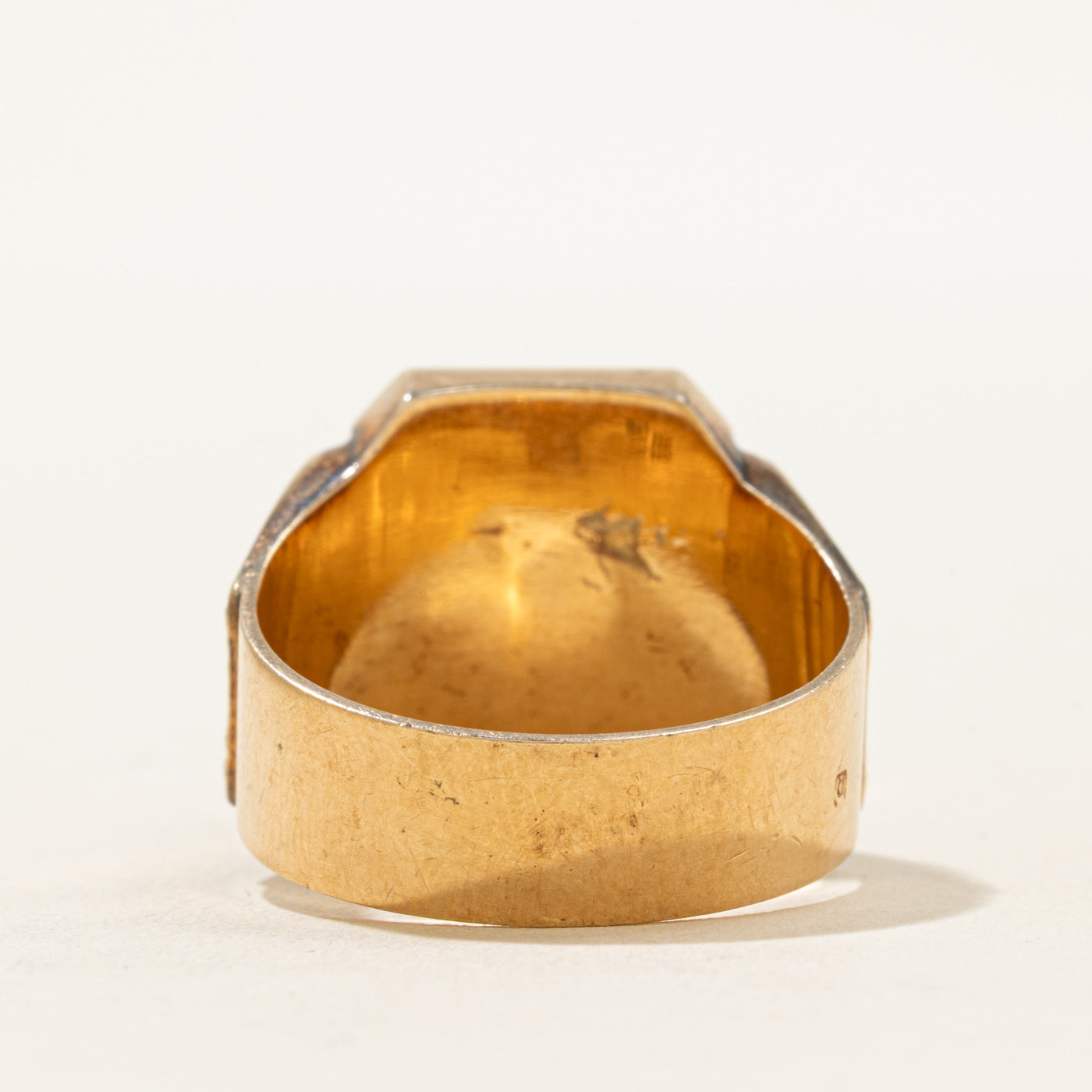 14k Yellow Gold Signet Ring | SZ 11