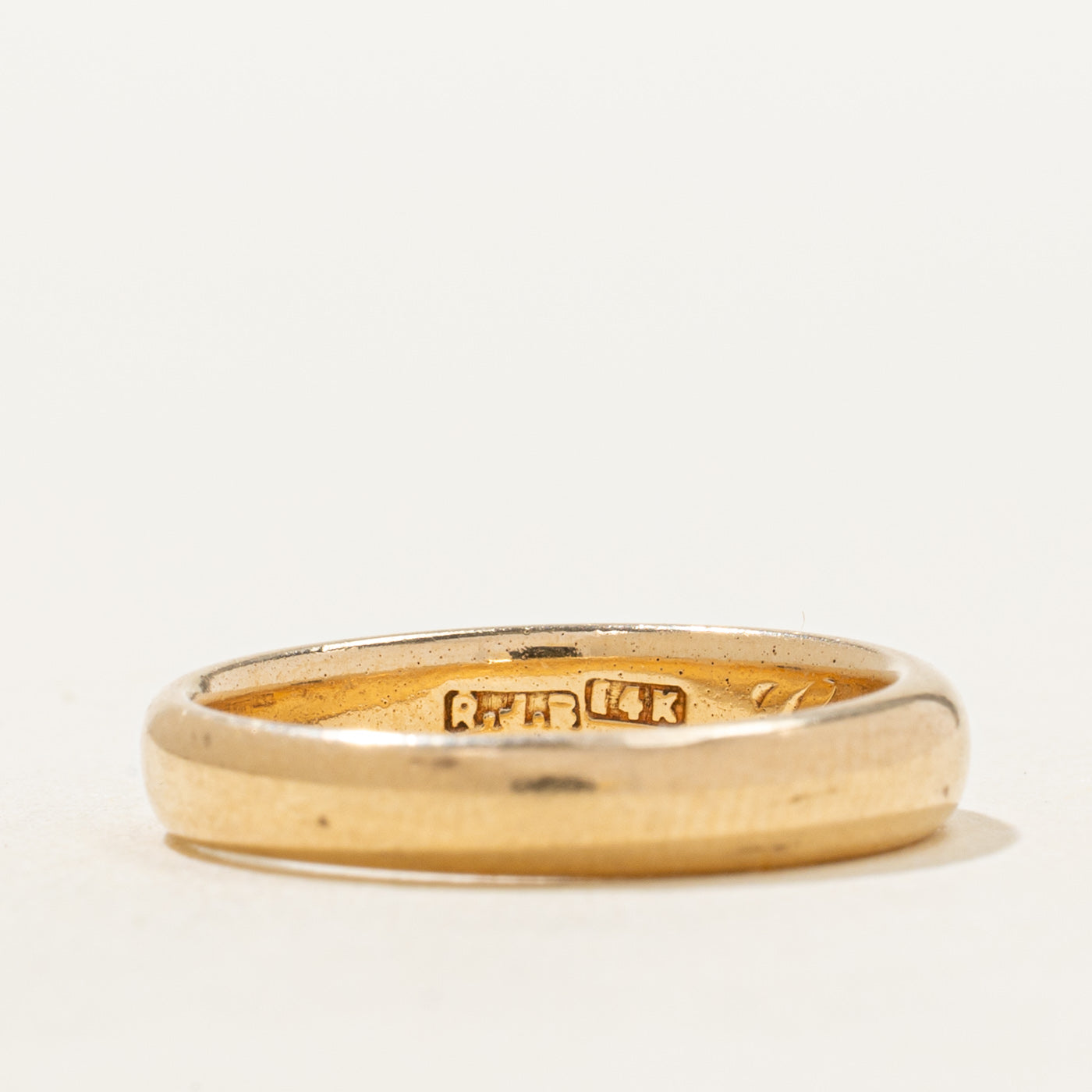 14k Yellow Gold Band | 4.20mm | SZ 6.75