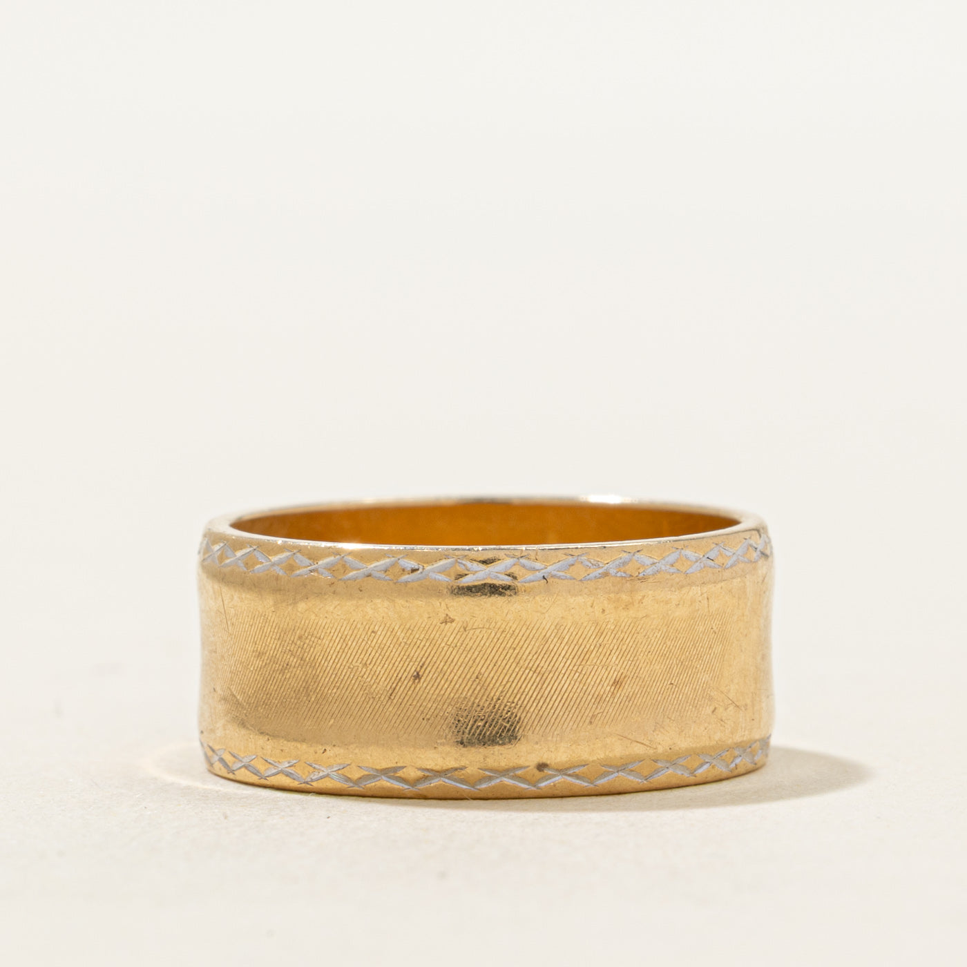 14k Yellow Gold Textured Pattern Cigar Band | 7.98mm | SZ 6.25