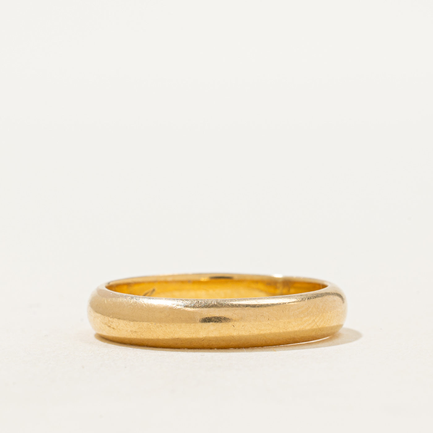 18k Yellow Gold Band | 3.95mm | SZ 7.5