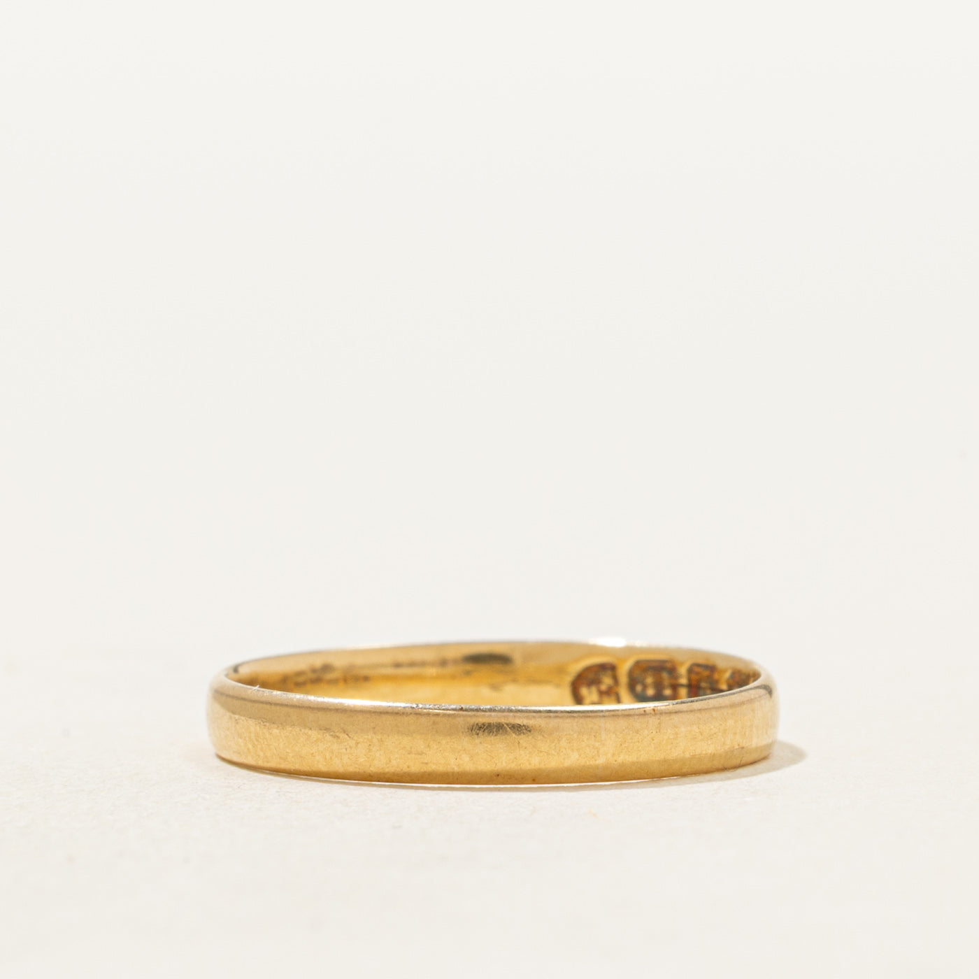 Victorian Newcastle 18k Yellow Gold Band | 2.50mm | SZ 5