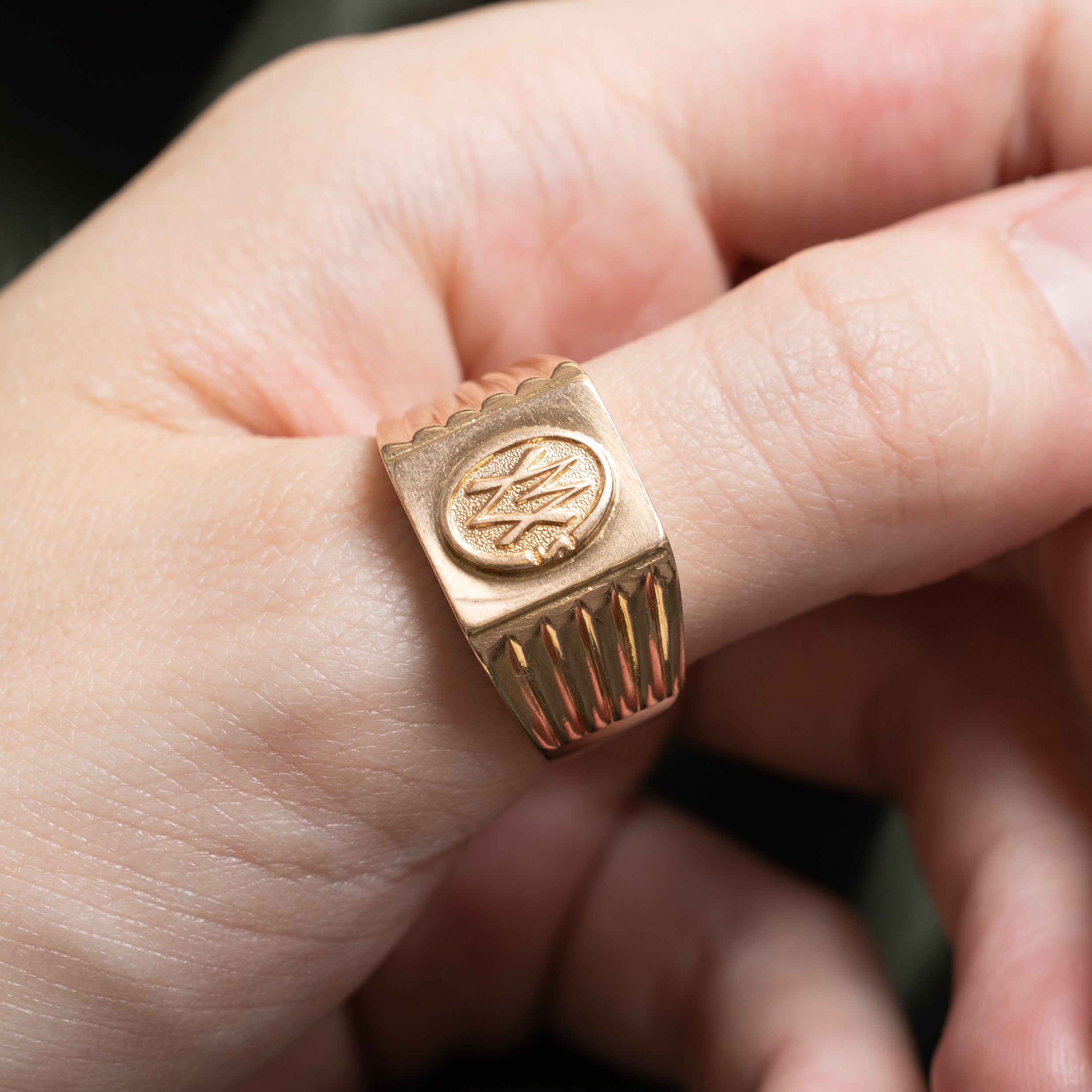 Vintage Hungarian 14k Signet Ring | SZ 10.25