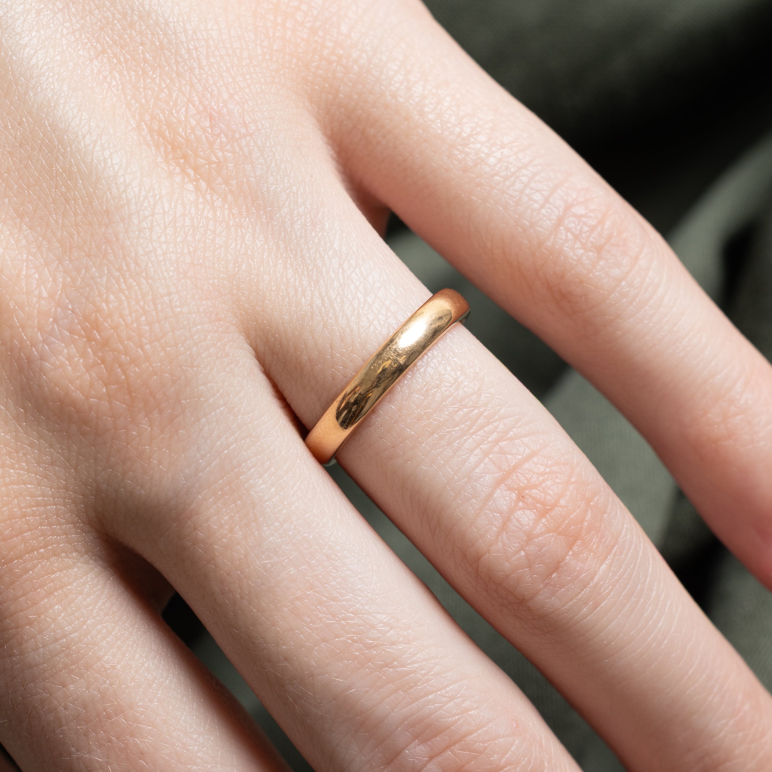 Pseudo Hallmarked 18k Yellow Gold Band | 3.15mm | SZ 5.5