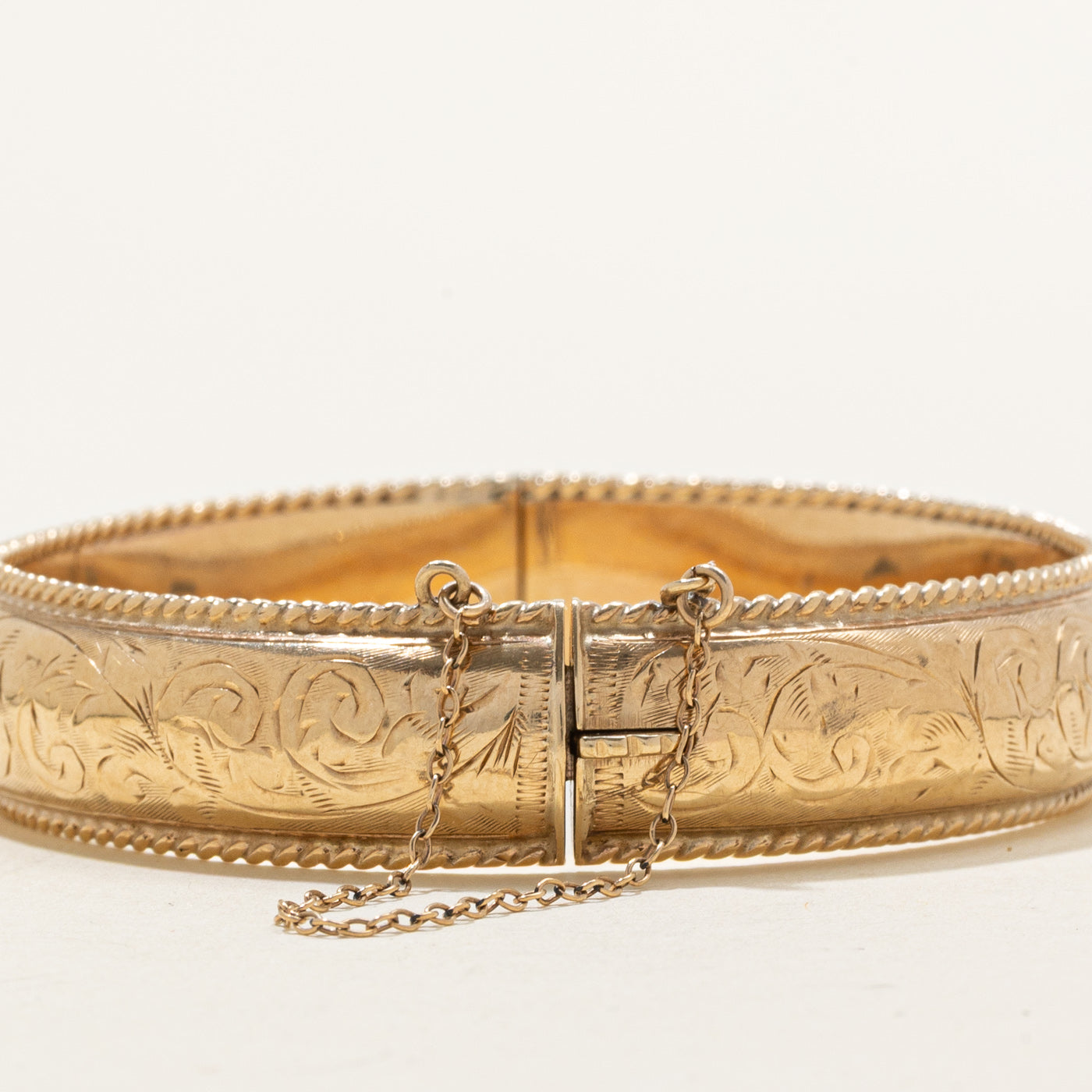 1960 Chester 9K Yellow Gold Scrollwork Engraved Bangle | 7"