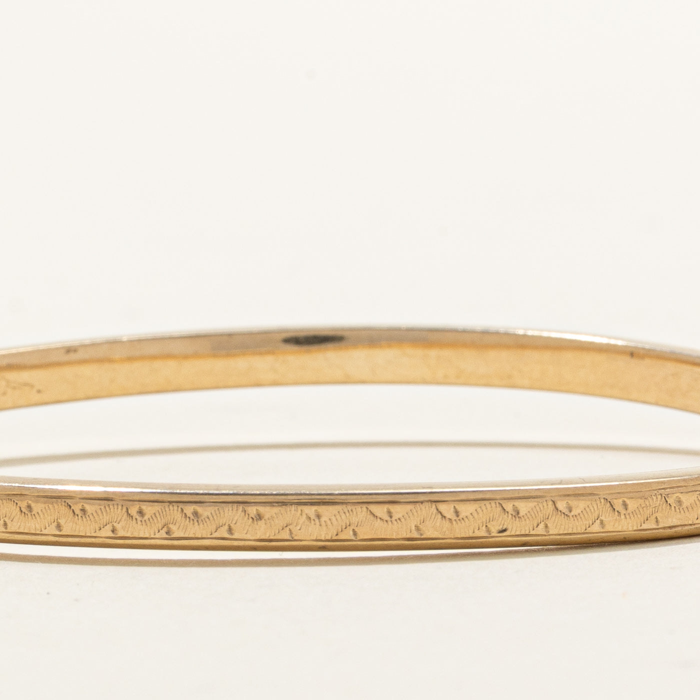 'Birks' 9K Yellow Gold Engraved Bangle | 3.70mm | 7" |