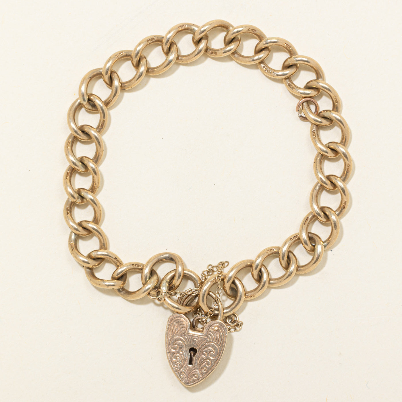 1973 London 9K Yellow Gold Heart Padlock Chain Bracelet | 8.92mm | 8" |