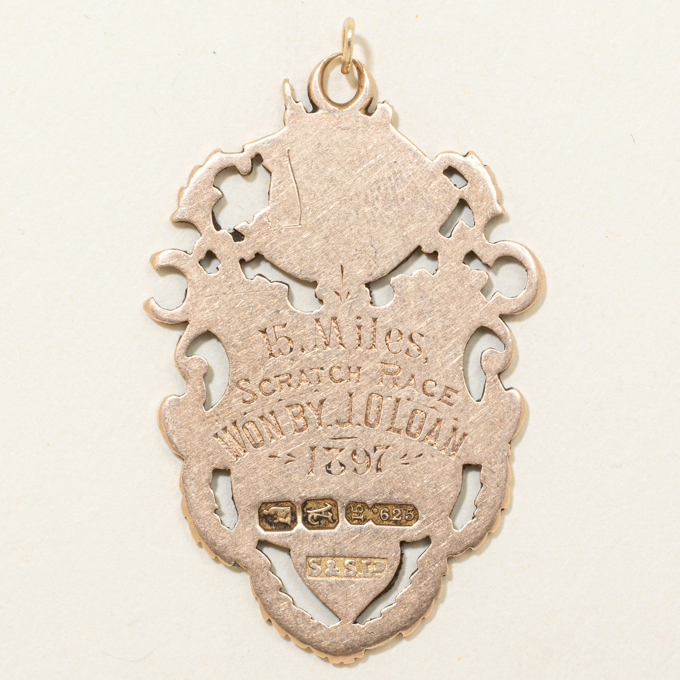 1897 Dublin 15K Yellow Gold Crest Pendant