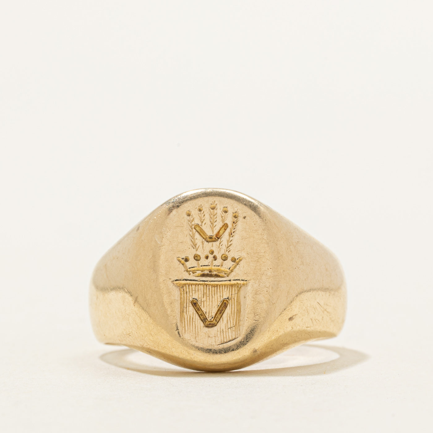 Art Deco Polish 14K Yellow Gold Crest Signet Ring | SZ 5.5 |
