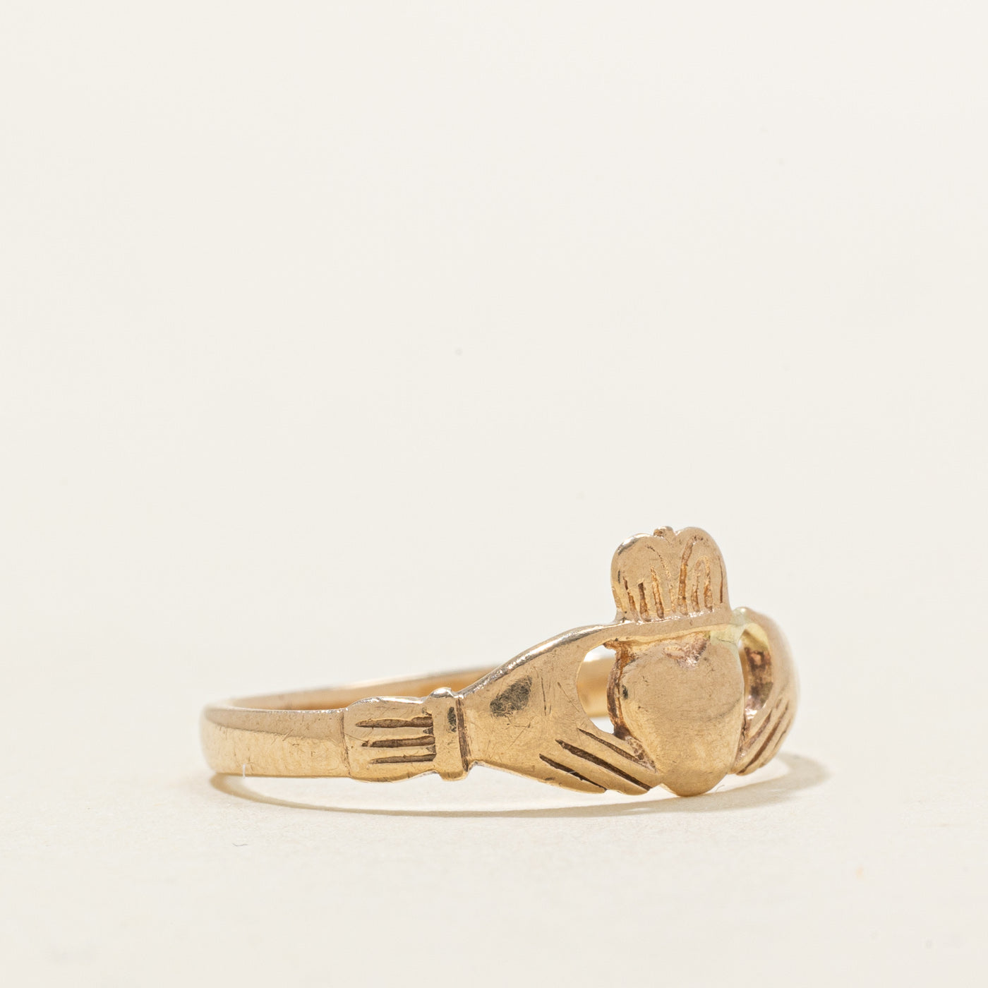 1970 Dublin 9K Yellow Gold Claddagh Ring | SZ 7.5 |