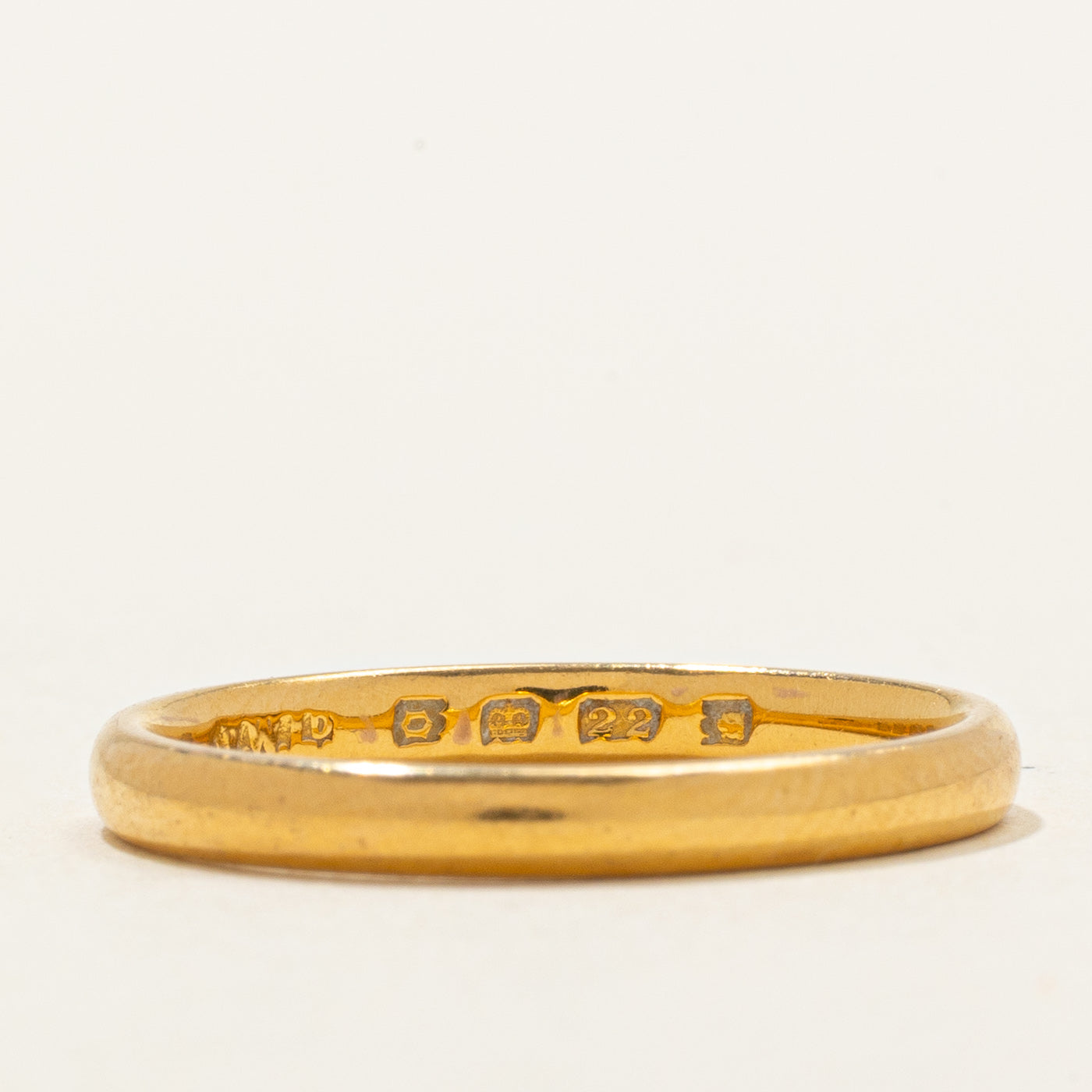 1929 London 22K Yellow Gold Thin Band | 2.31mm | SZ 5.5 |