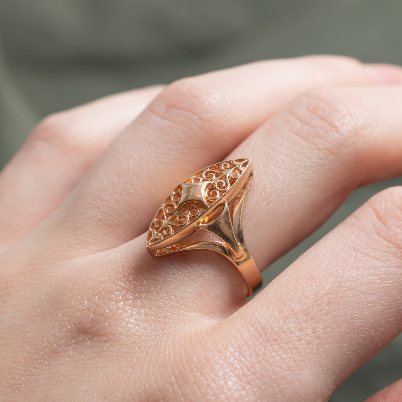 1992 Soviet Hallmarked 14K Rose Gold Scrollwork Navette Ring | SZ 6.75 |