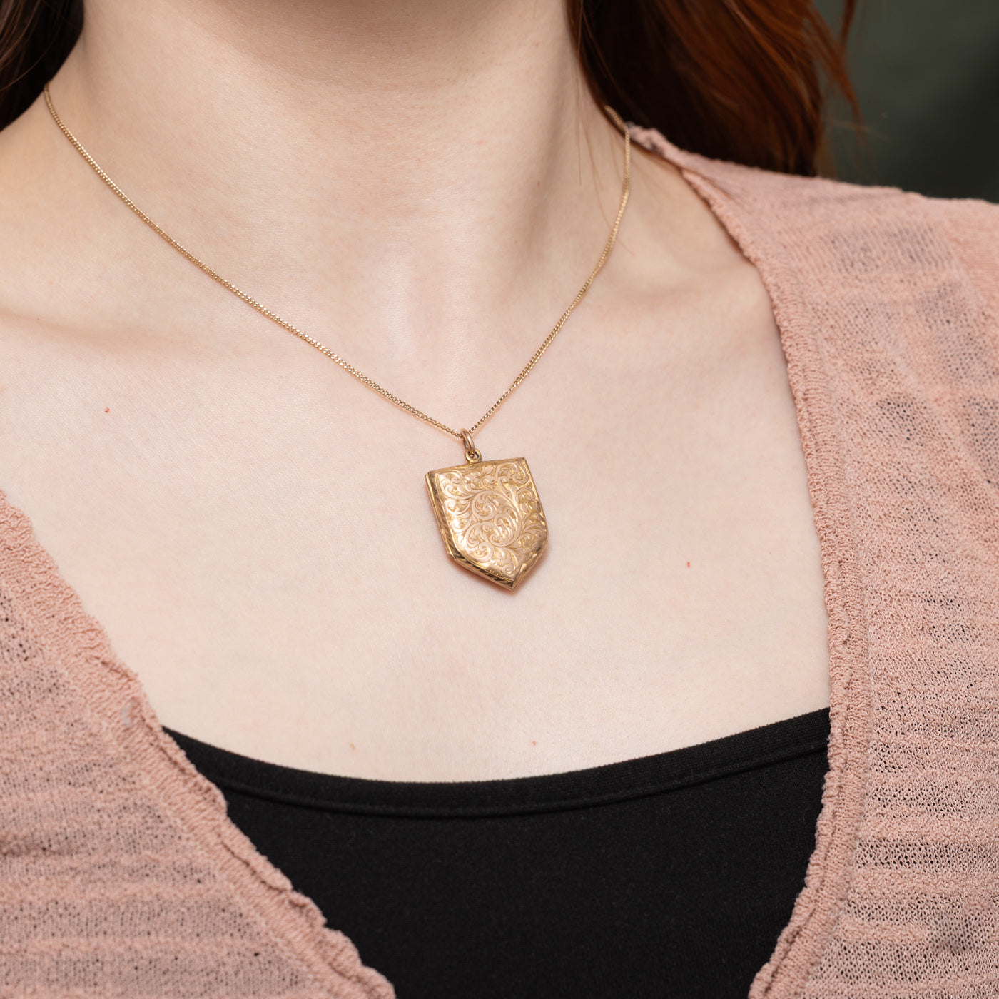 1907 Birmingham 9K Scrollwork Engraved Locket