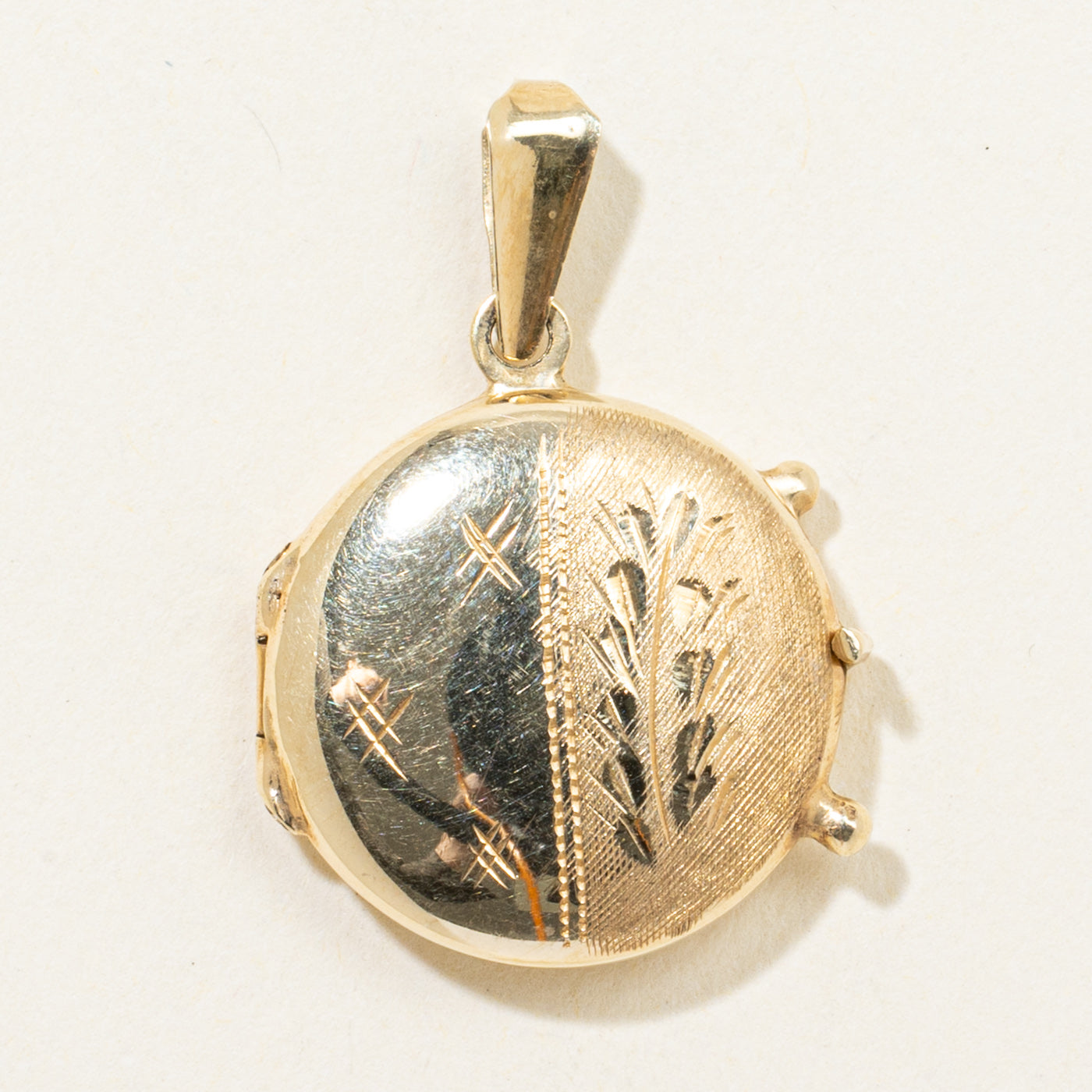 14k Yellow Gold Locket Pendant