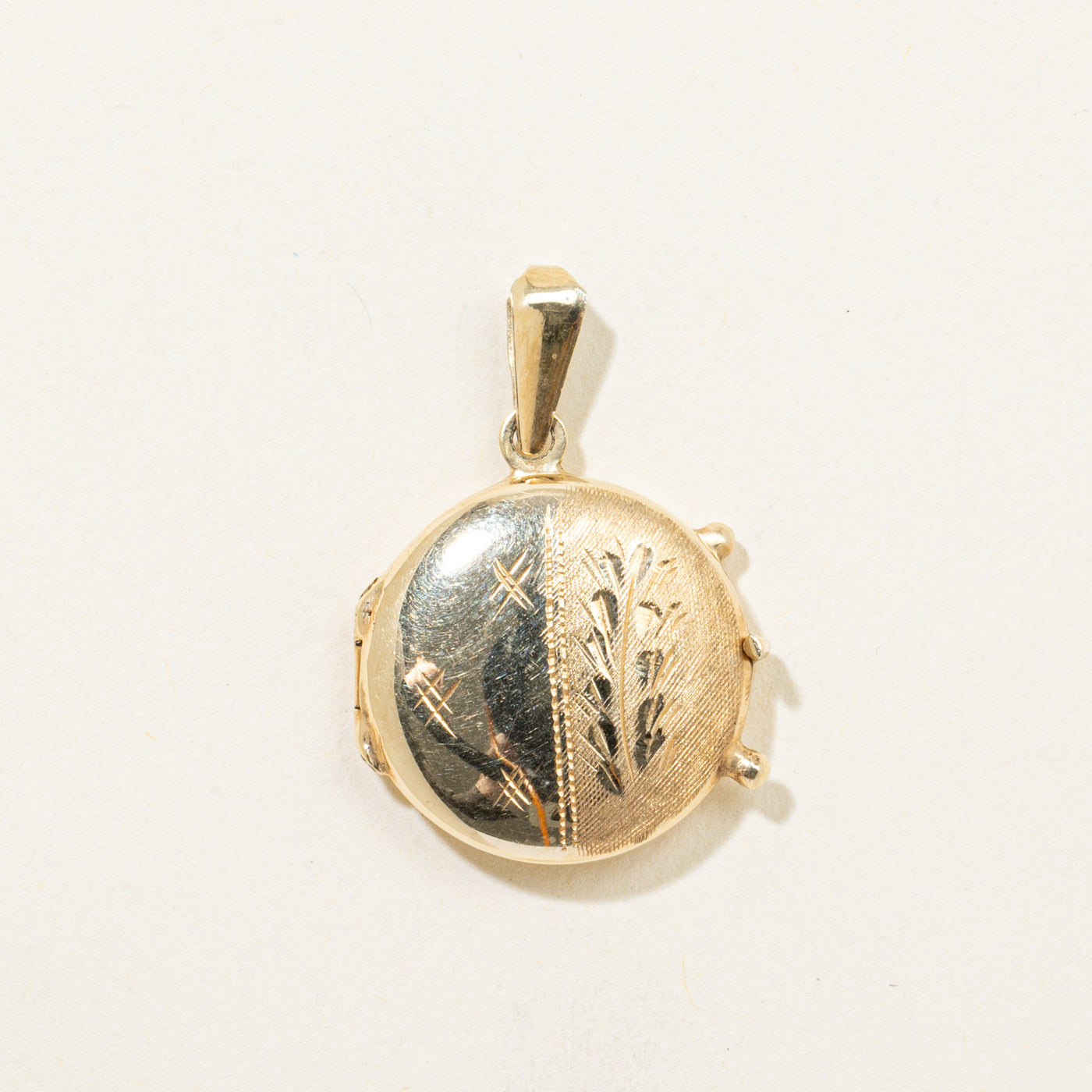 14k Yellow Gold Locket Pendant