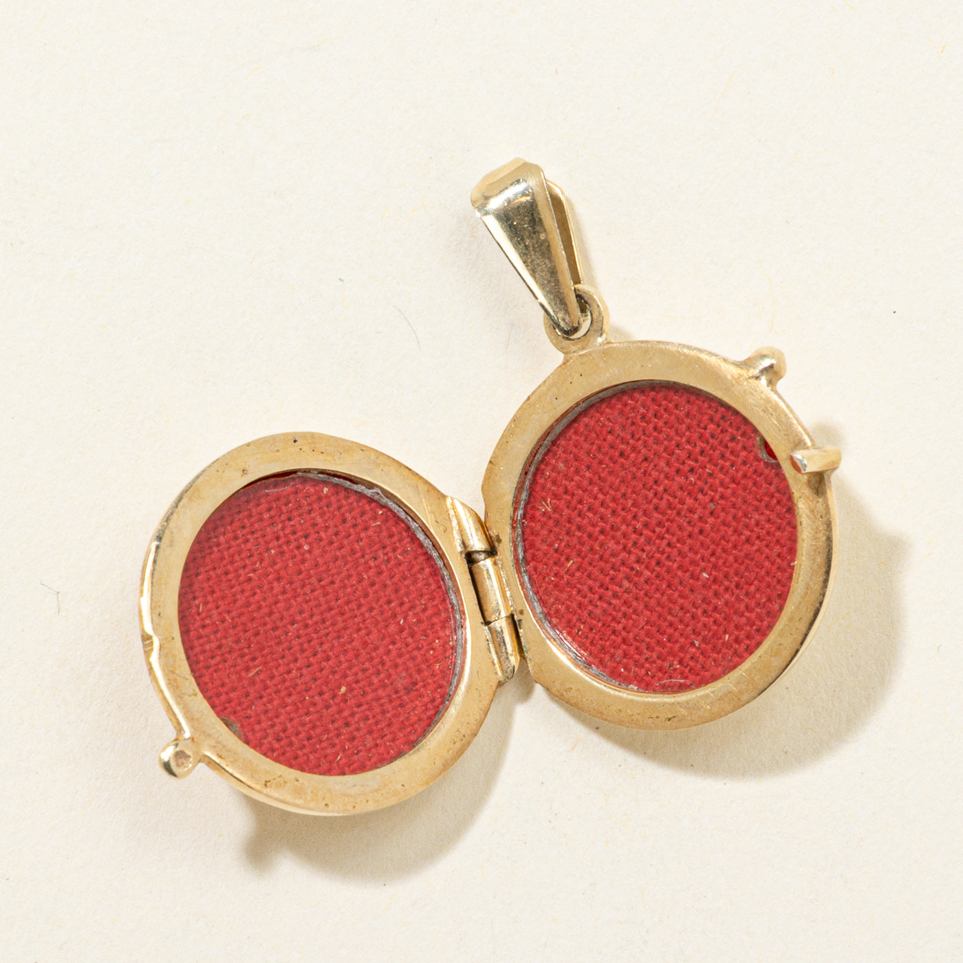 14k Yellow Gold Locket Pendant