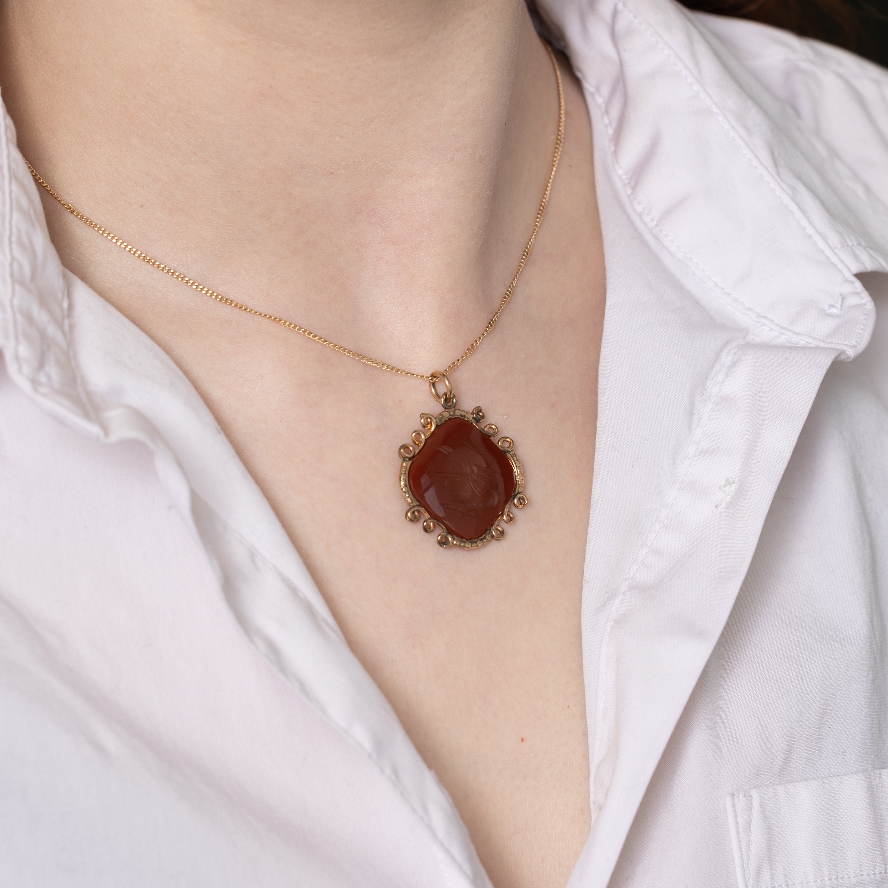 Intaglio Carnelian Pendant | 10.00ct