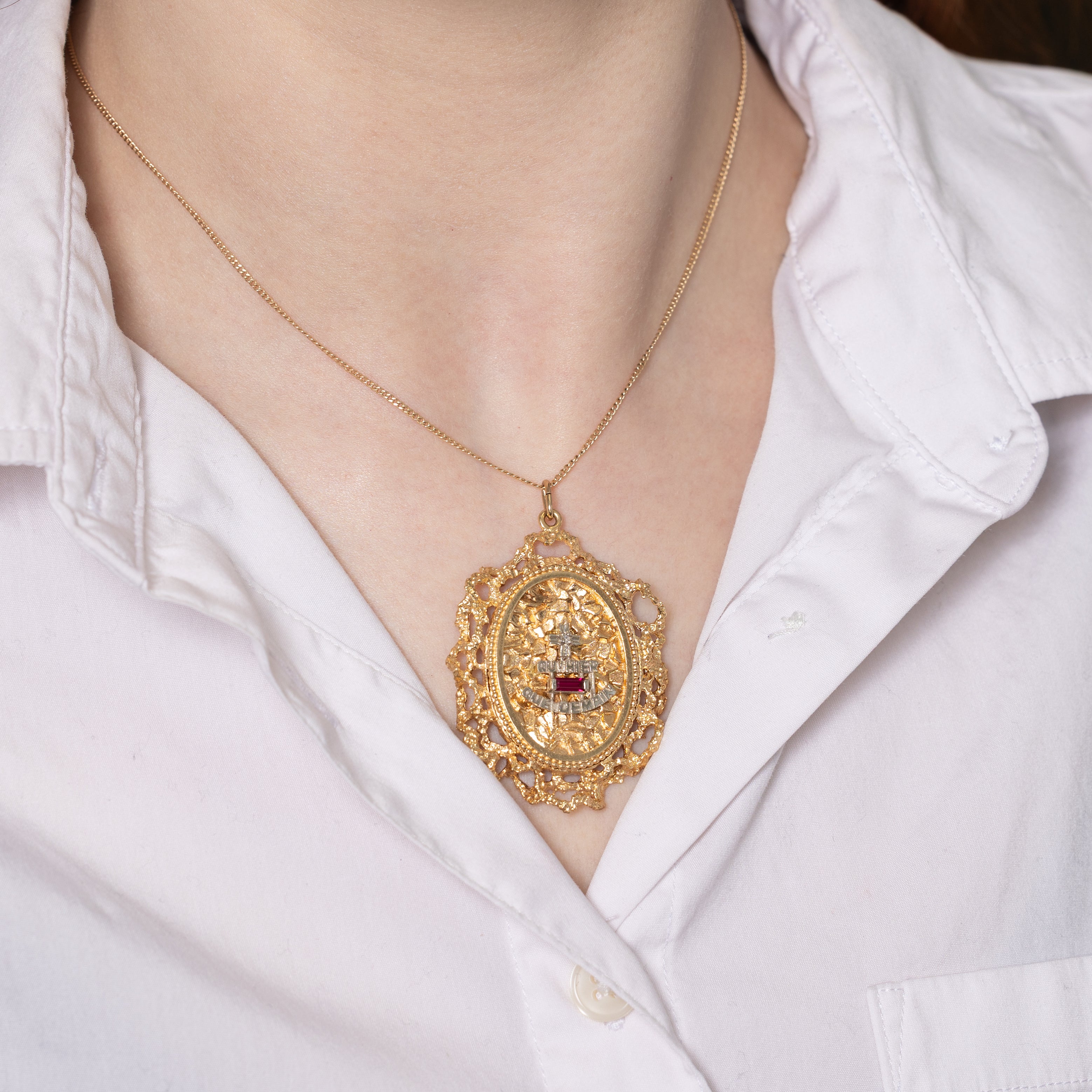 Synthetic Ruby & Diamond French Augis Love Pendant | 0.17ct, 0.01ct