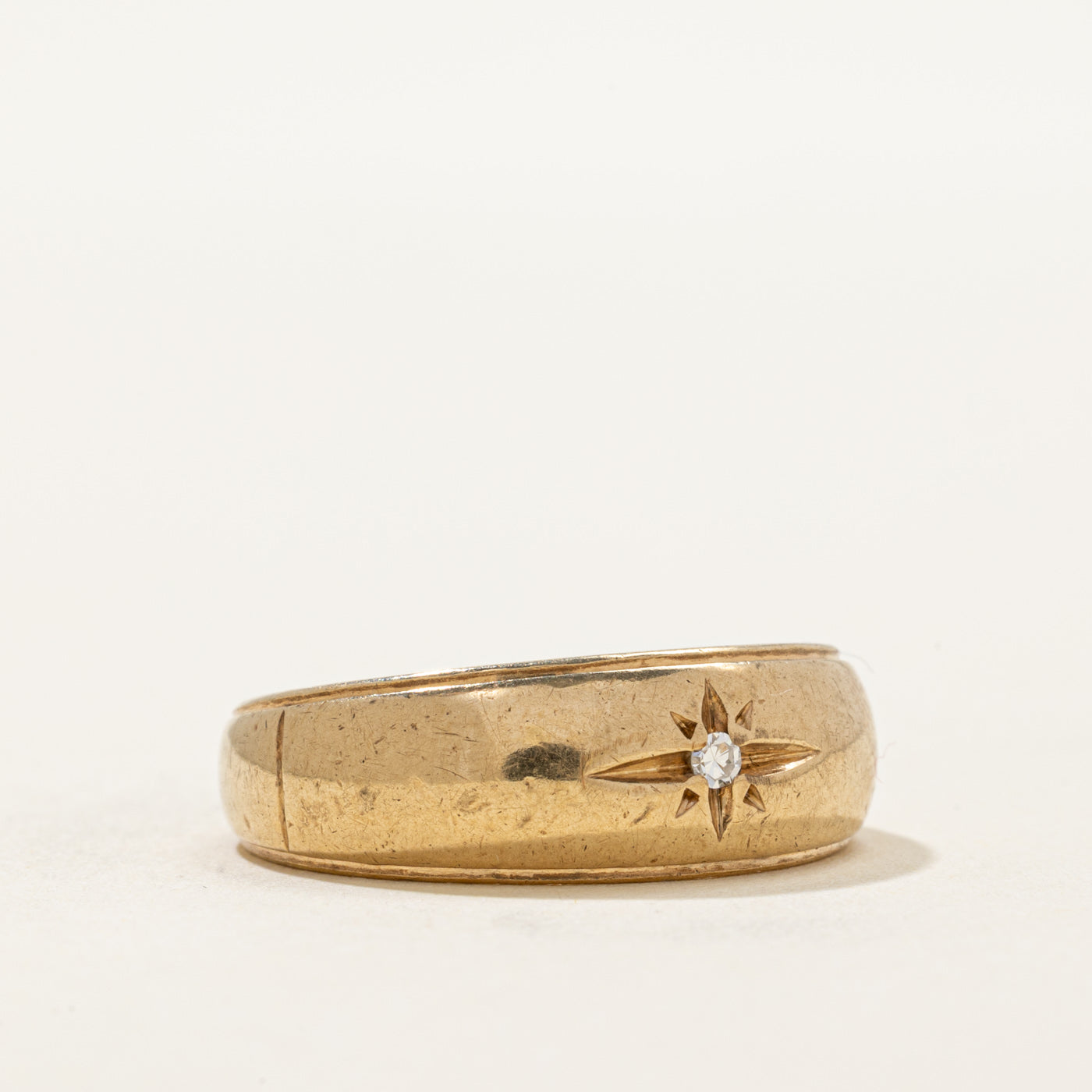 Vintage Canadian Star Set Diamond Ring | 0.02ct | SZ 8.75