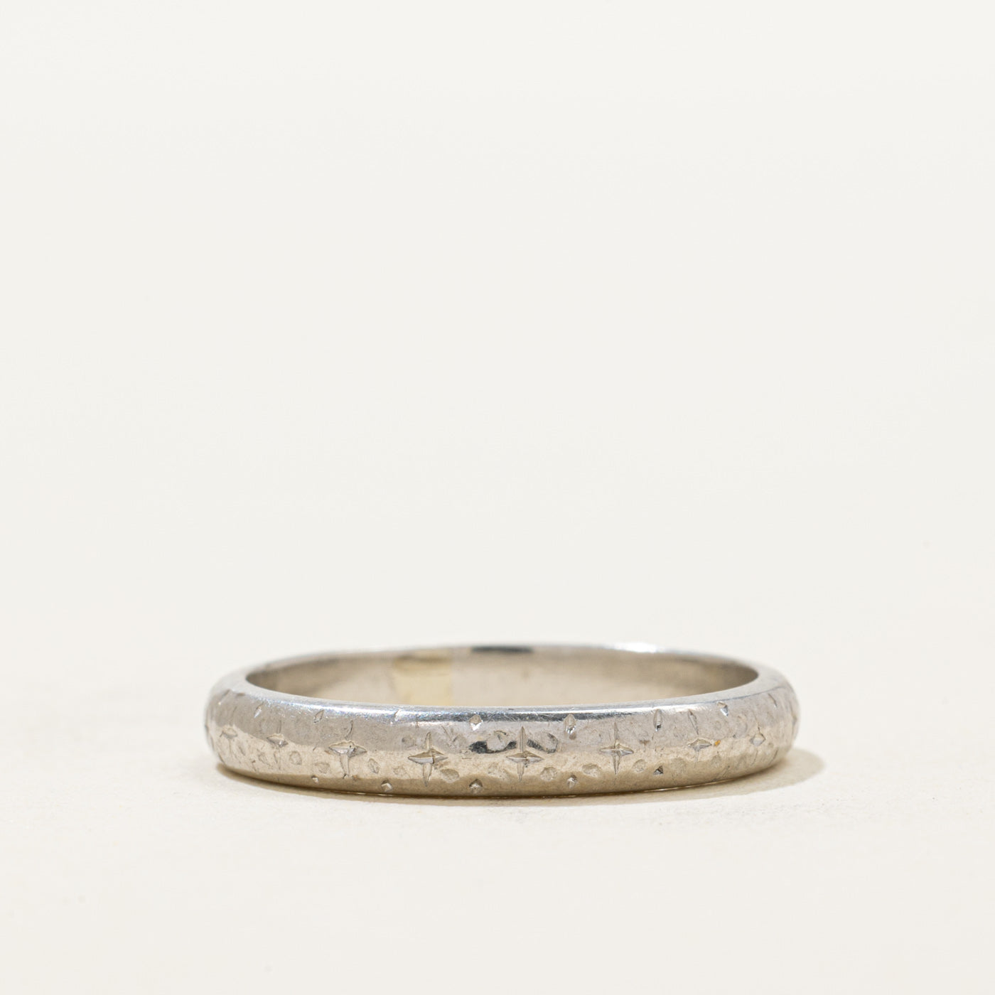 Platinum Pattern Engraved Band | SZ 6