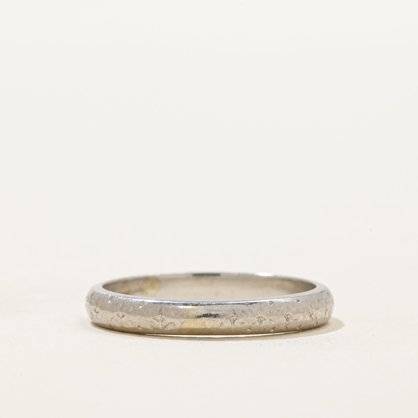 Platinum Pattern Engraved Band | SZ 6