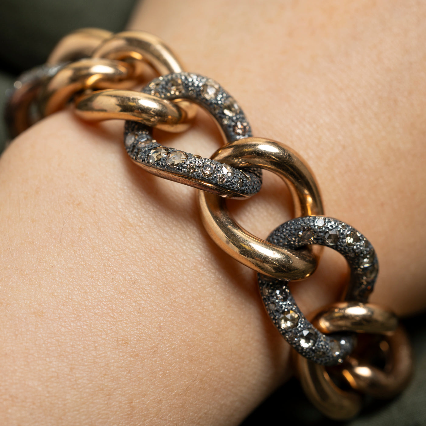 Diamond Curb Link Chunky Bracelet | 8.90ctw | 8"