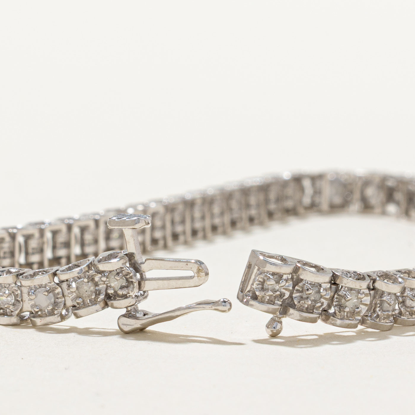 Illusion Set Diamond Tennis Bracelet | 1.75ctw | 8"