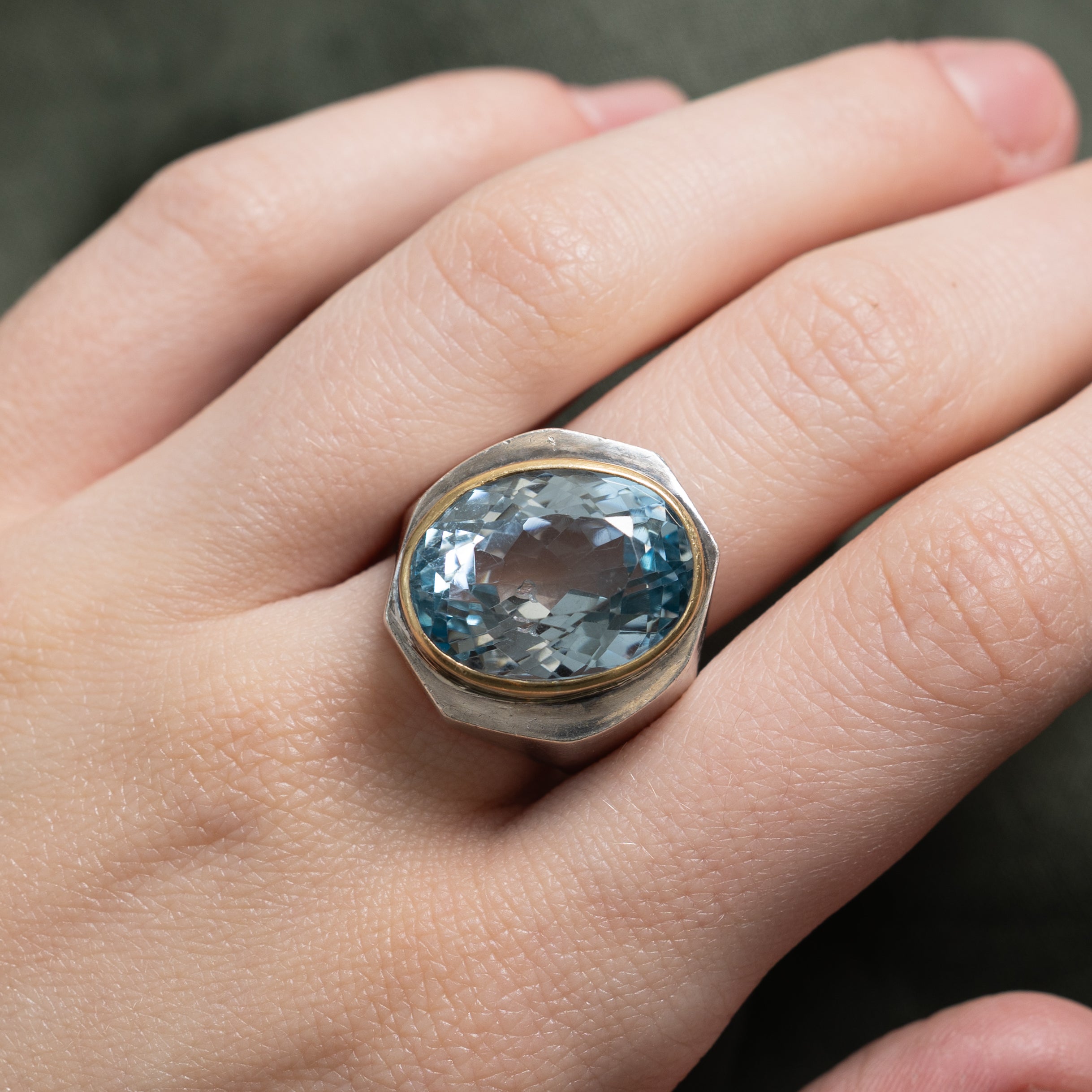 Oval Cut Blue Topaz Cocktail Ring | 21.50ct | SZ 8.5