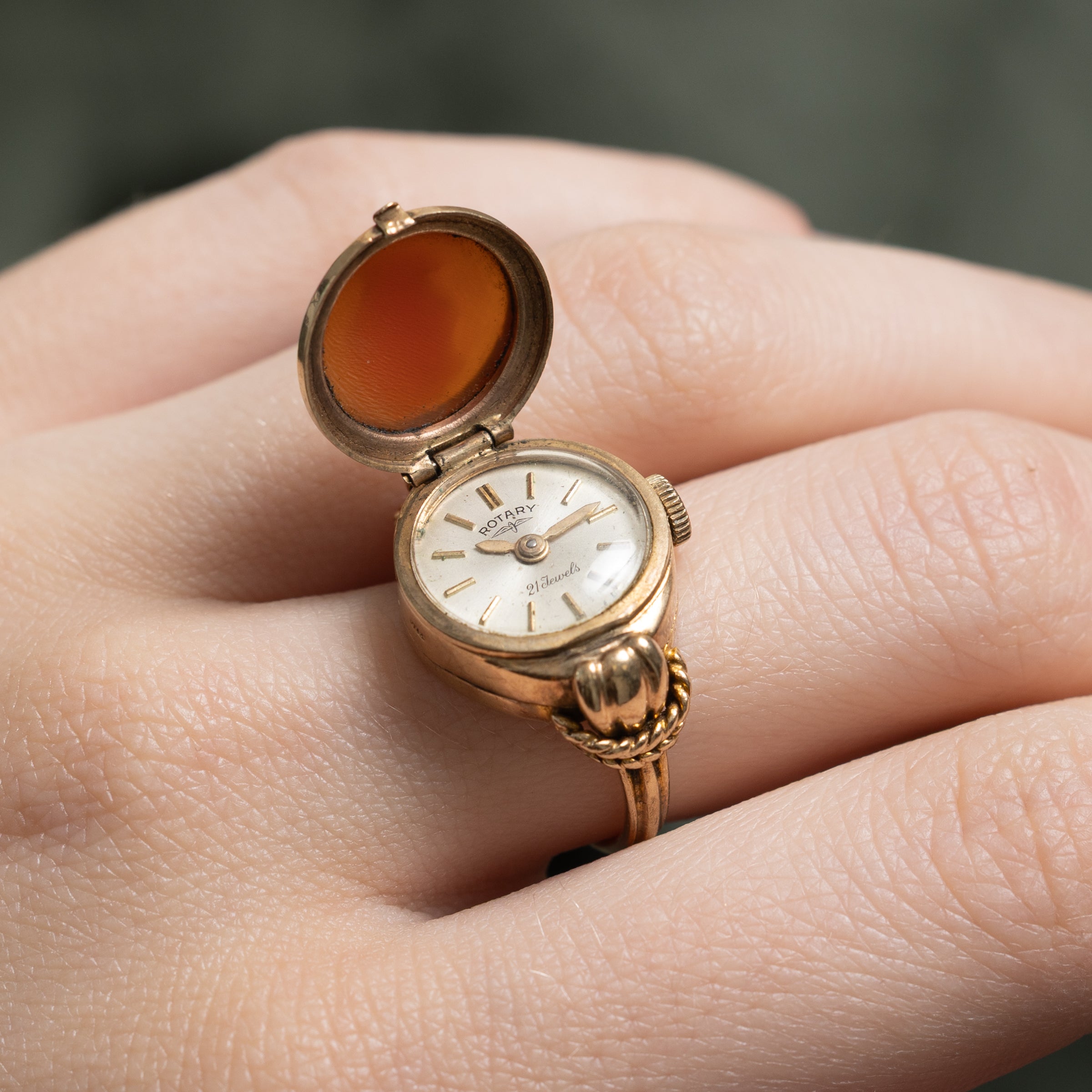 Antique 'Rotary' Shell Cameo Watch Ring | 3.00ct | SZ 5.5