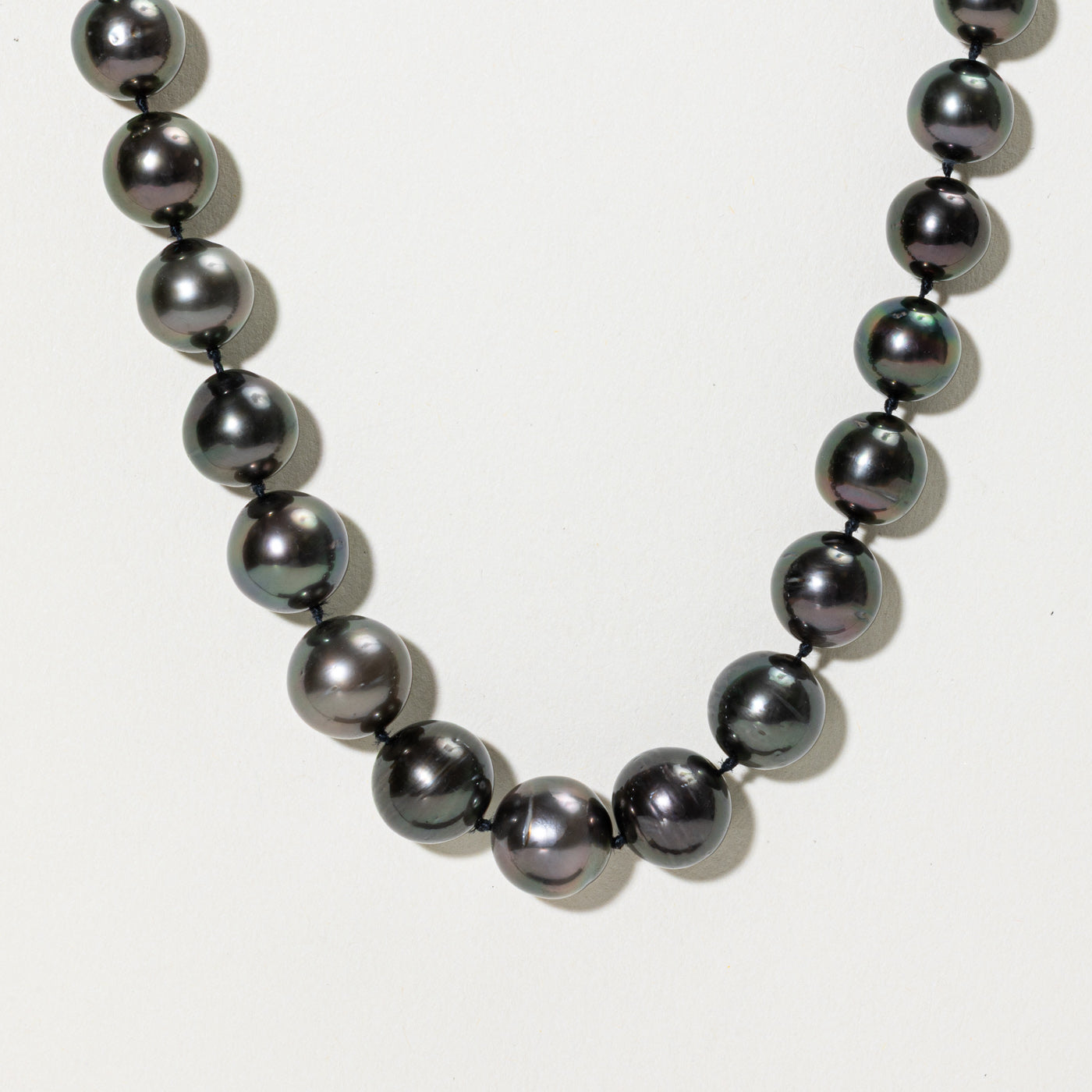 Black Pearl Strand Necklace | 18.5"