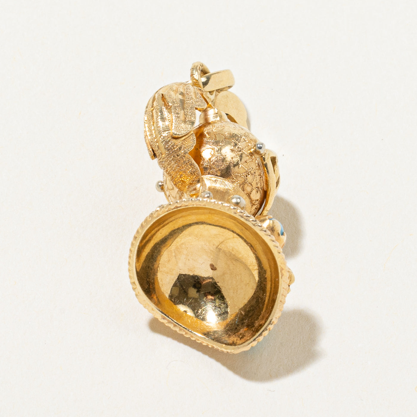 Vintage Italian 18k Yellow Gold Knight Helmet Pendant