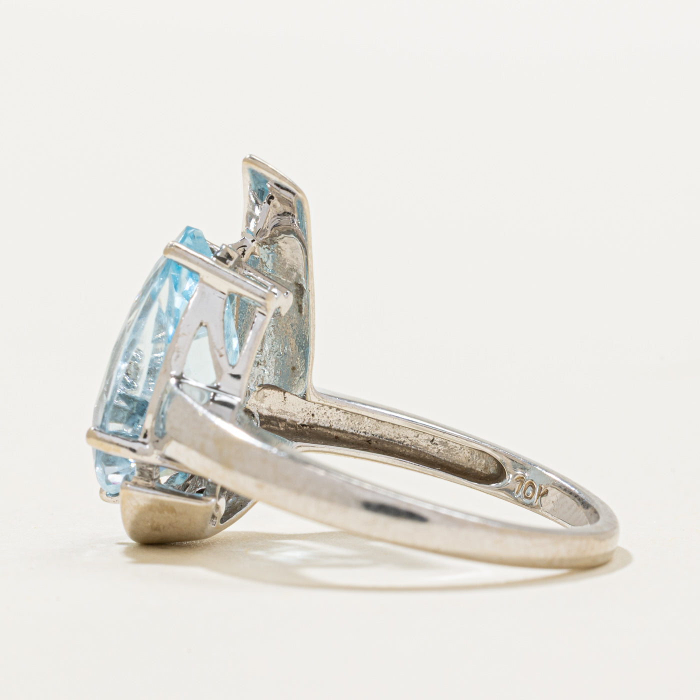 Blue Topaz & Diamond Cocktail Ring | 4.30ct, 0.04ctw | SZ 6.5