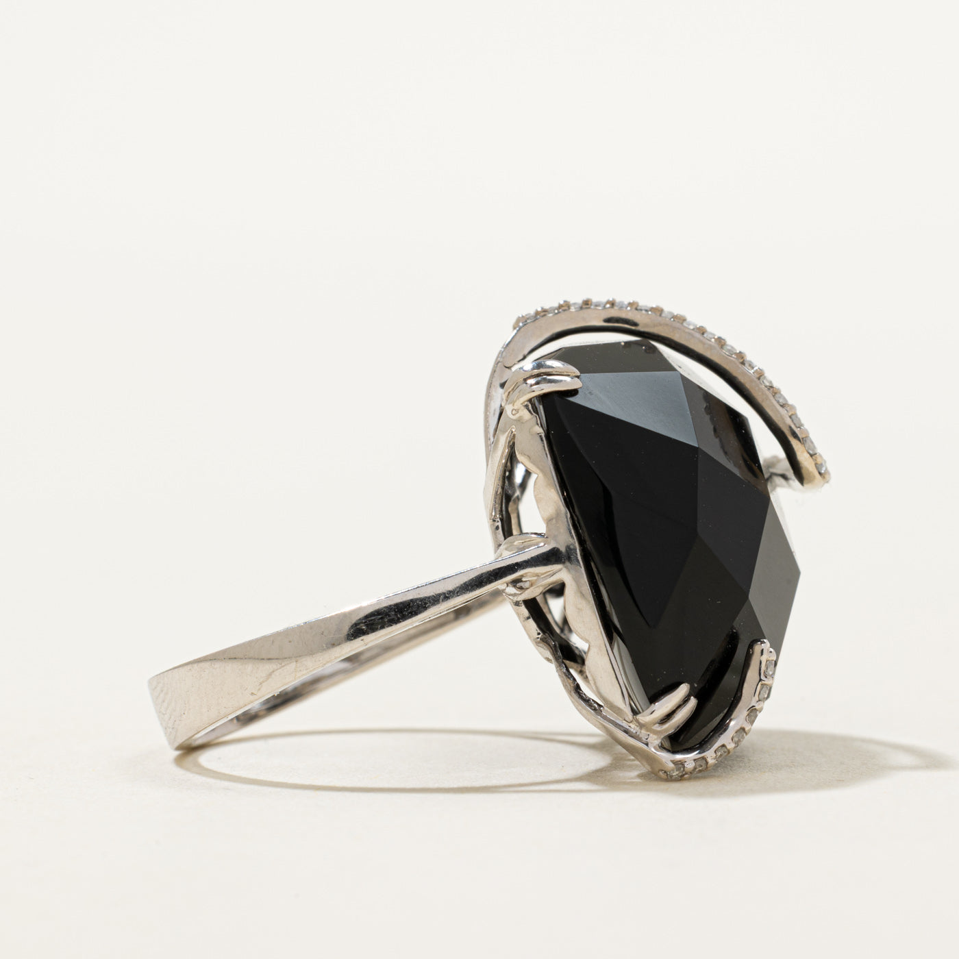 Onyx & Diamond Cocktail Ring | 28.00ct, 0.08ctw | SZ 7