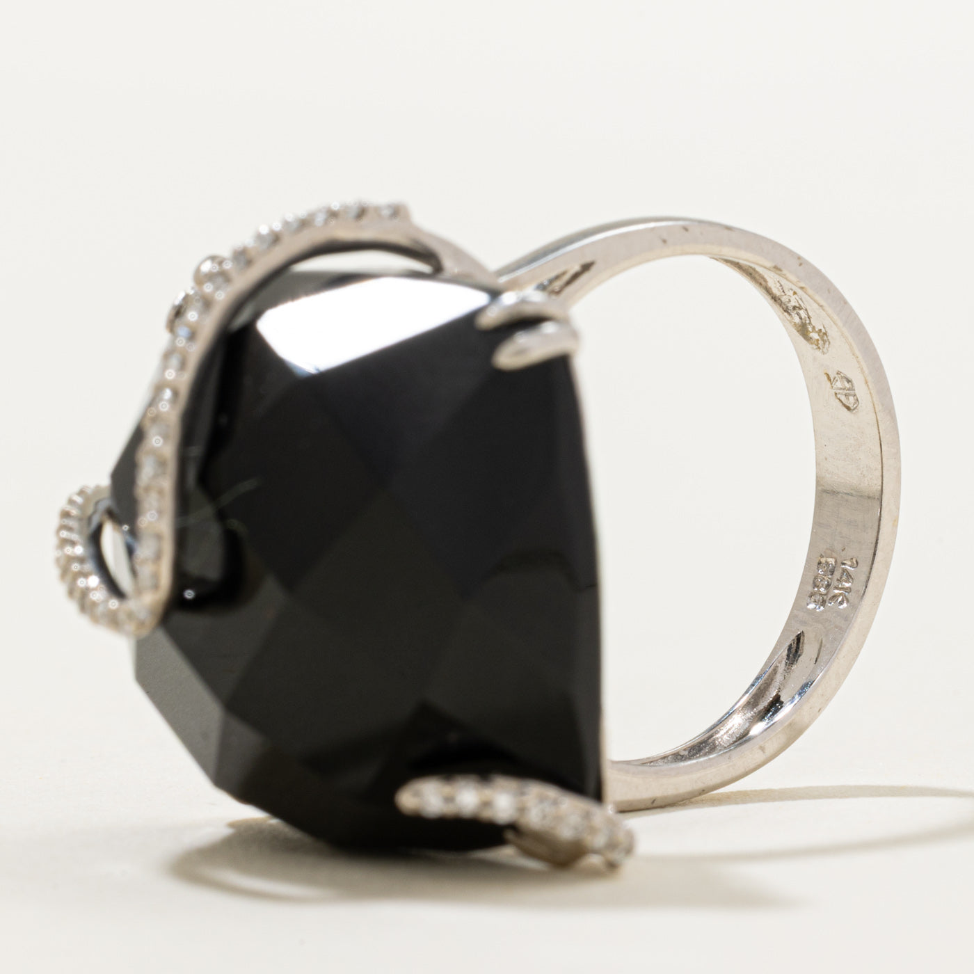 Onyx & Diamond Cocktail Ring | 28.00ct, 0.08ctw | SZ 7
