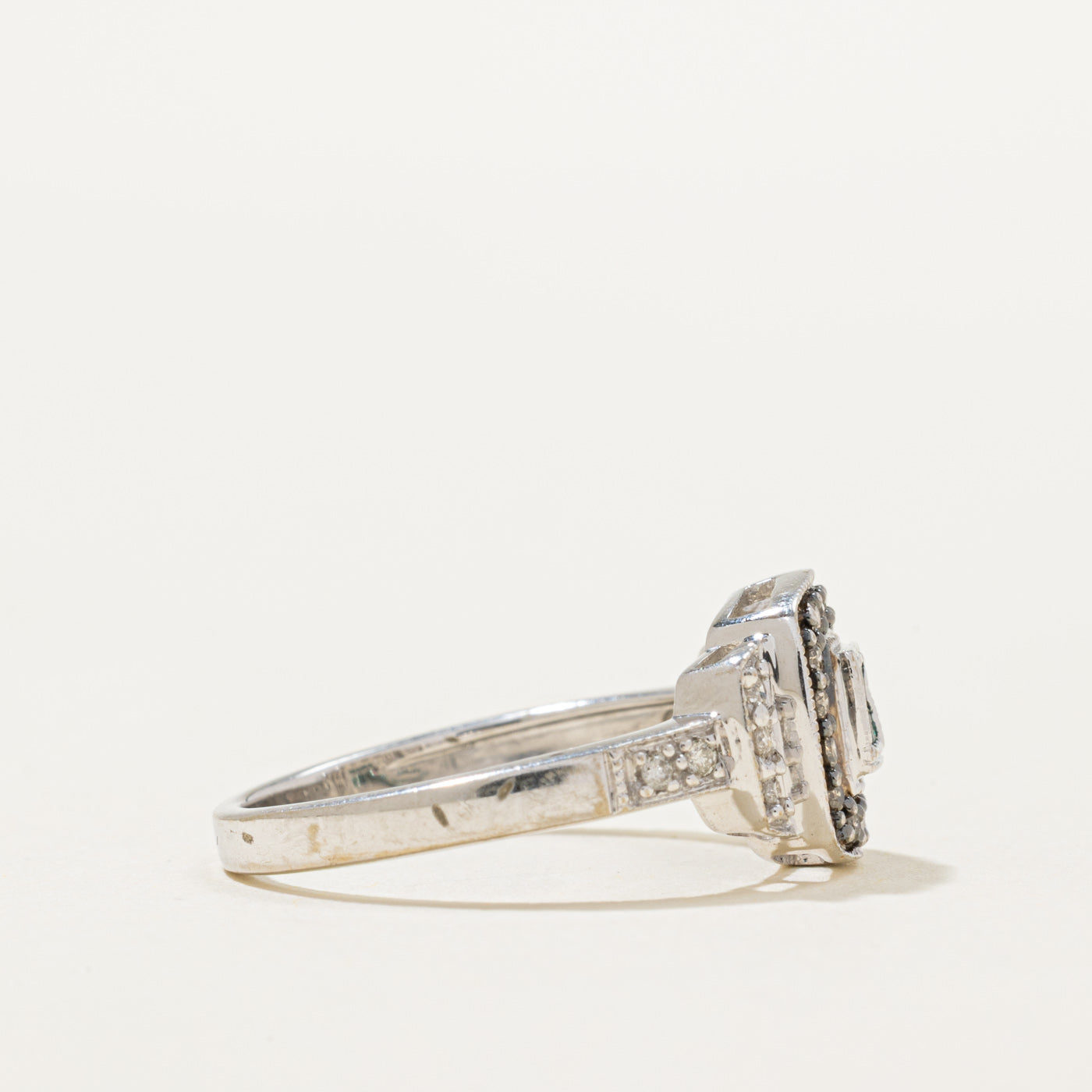 Blue & White Diamond Cluster Ring | 0.20ctw | SZ 7.25