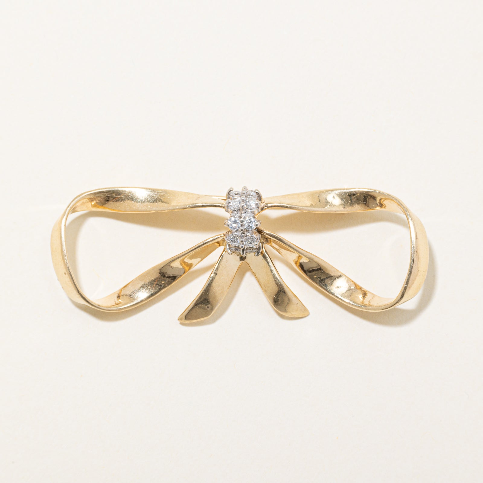 Diamond Bow Brooch | 0.25ctw