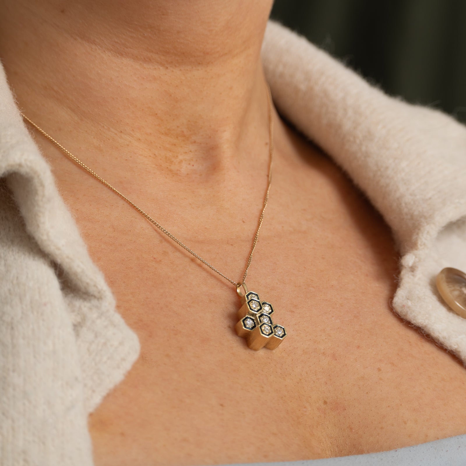 Diamond Honeycomb Charm | 0.23ctw