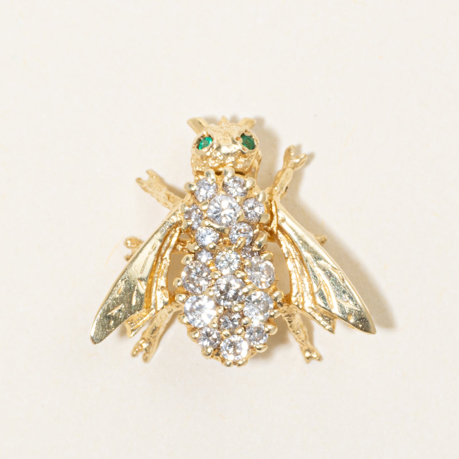 Diamond & Emerald Bee Pendant | 0.28ctw, 0.01ctw
