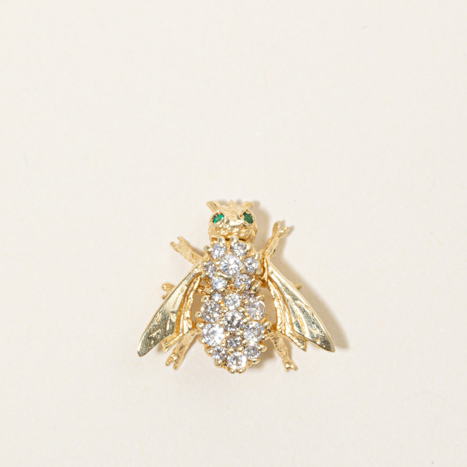 Diamond & Emerald Bee Pendant | 0.28ctw, 0.01ctw