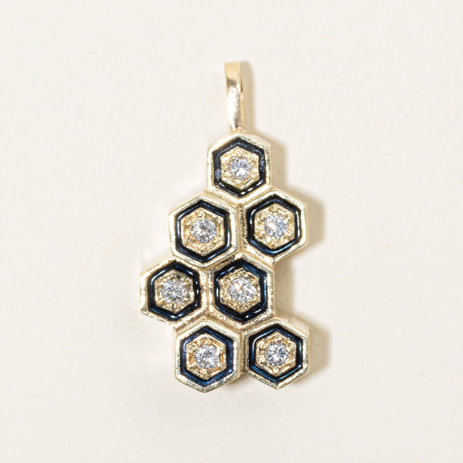 Diamond Honeycomb Charm | 0.23ctw