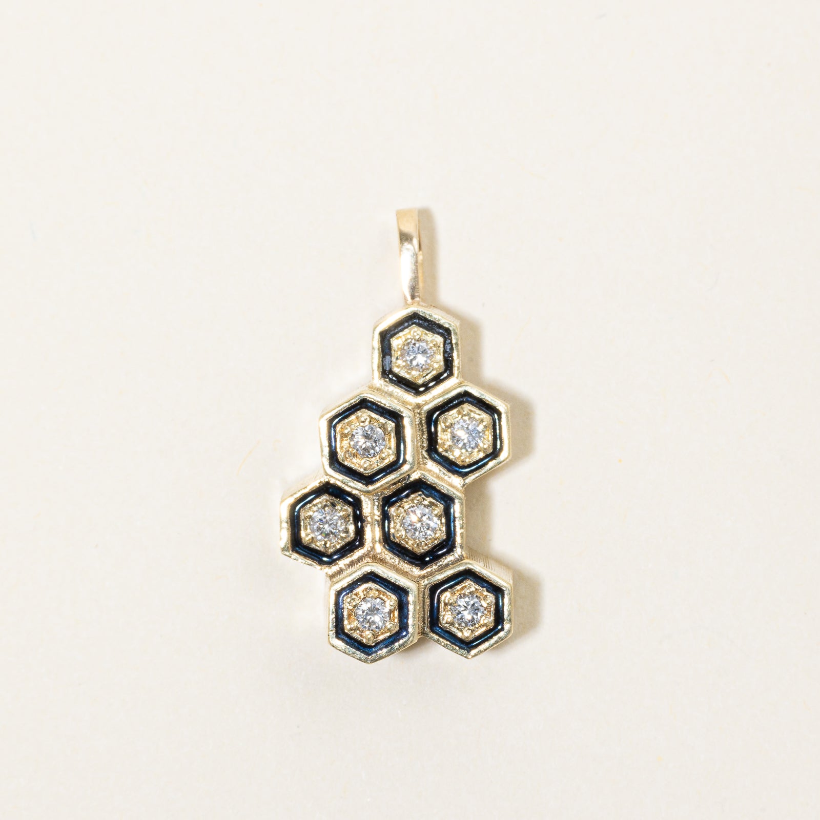 Diamond Honeycomb Charm | 0.23ctw