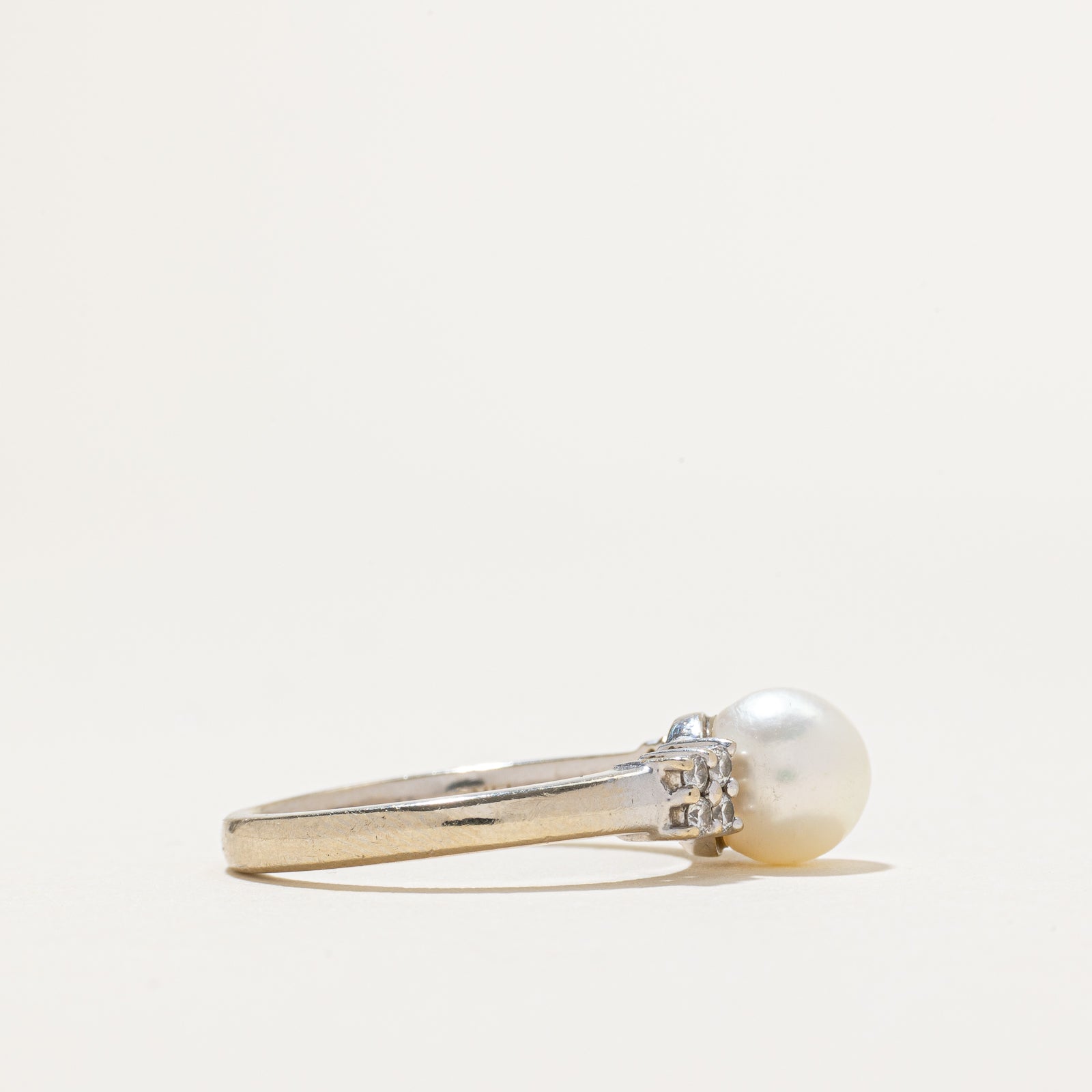 Pearl & Diamond Ring | 0.11ctw | SZ 7.5