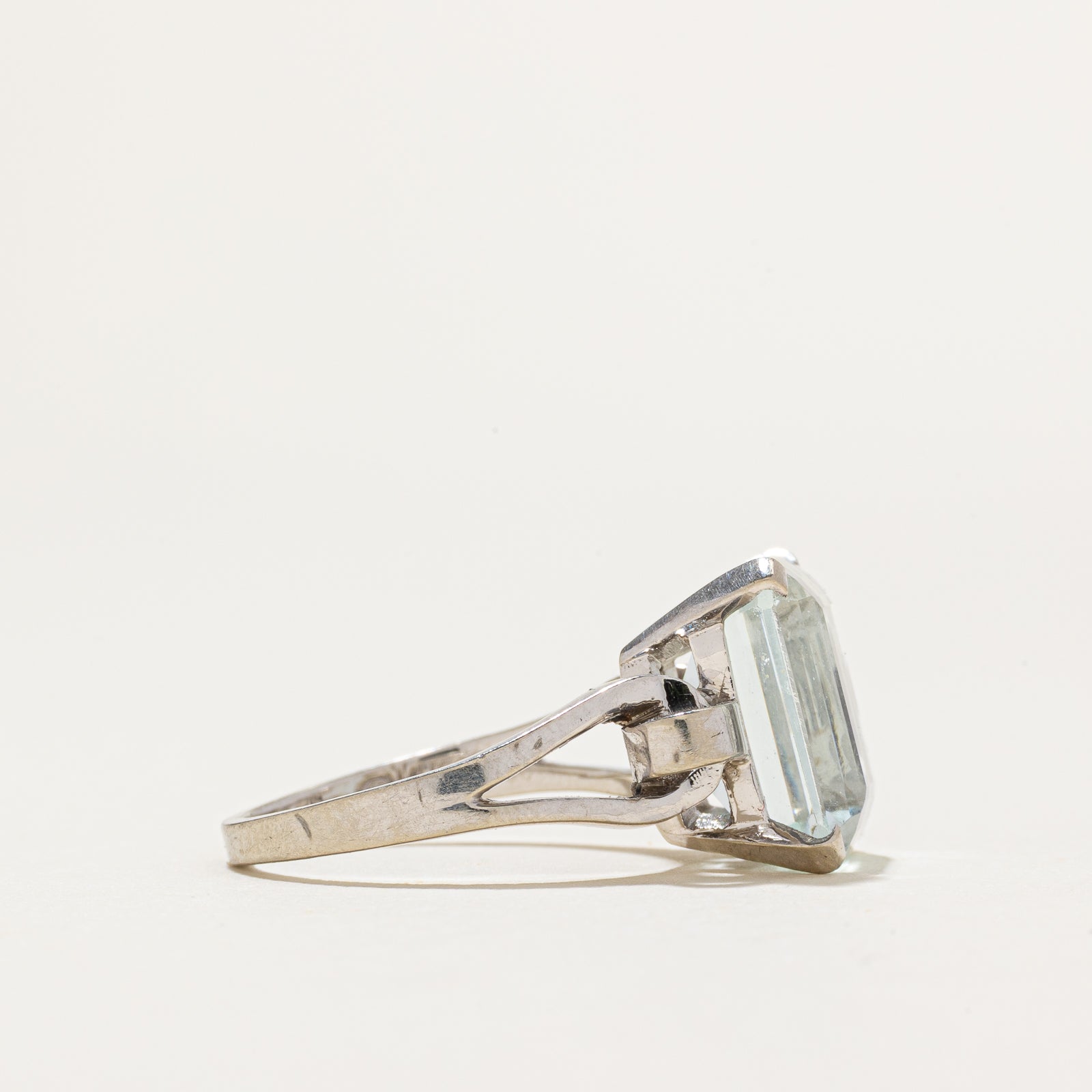 'Birks' Solitaire Aquamarine Cocktail Ring | 5.30ct | SZ 5.25