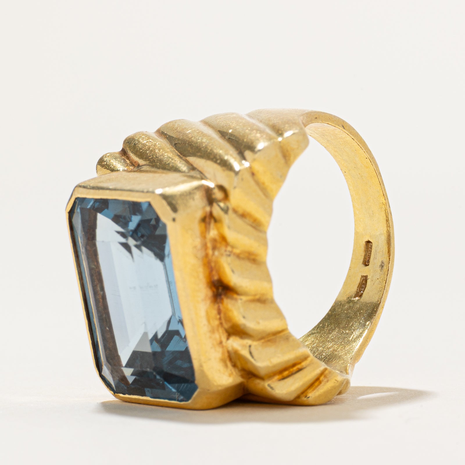 Bezel Set Topaz Grooved Cocktail Ring | 13.00ct | SZ 8.25